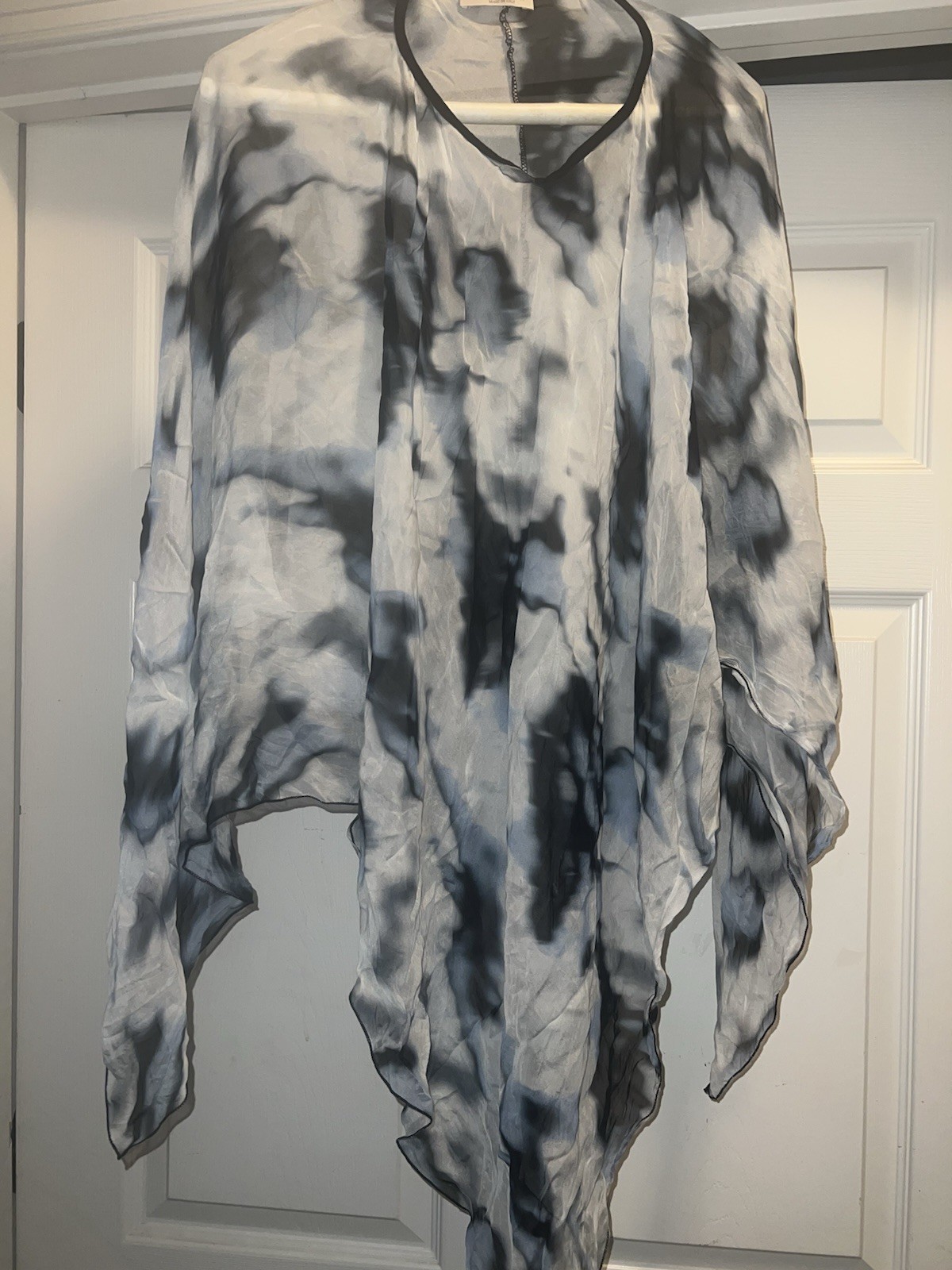 sheer top scarf silky organza topper EUC One size Lara Guidotti Made in Italy