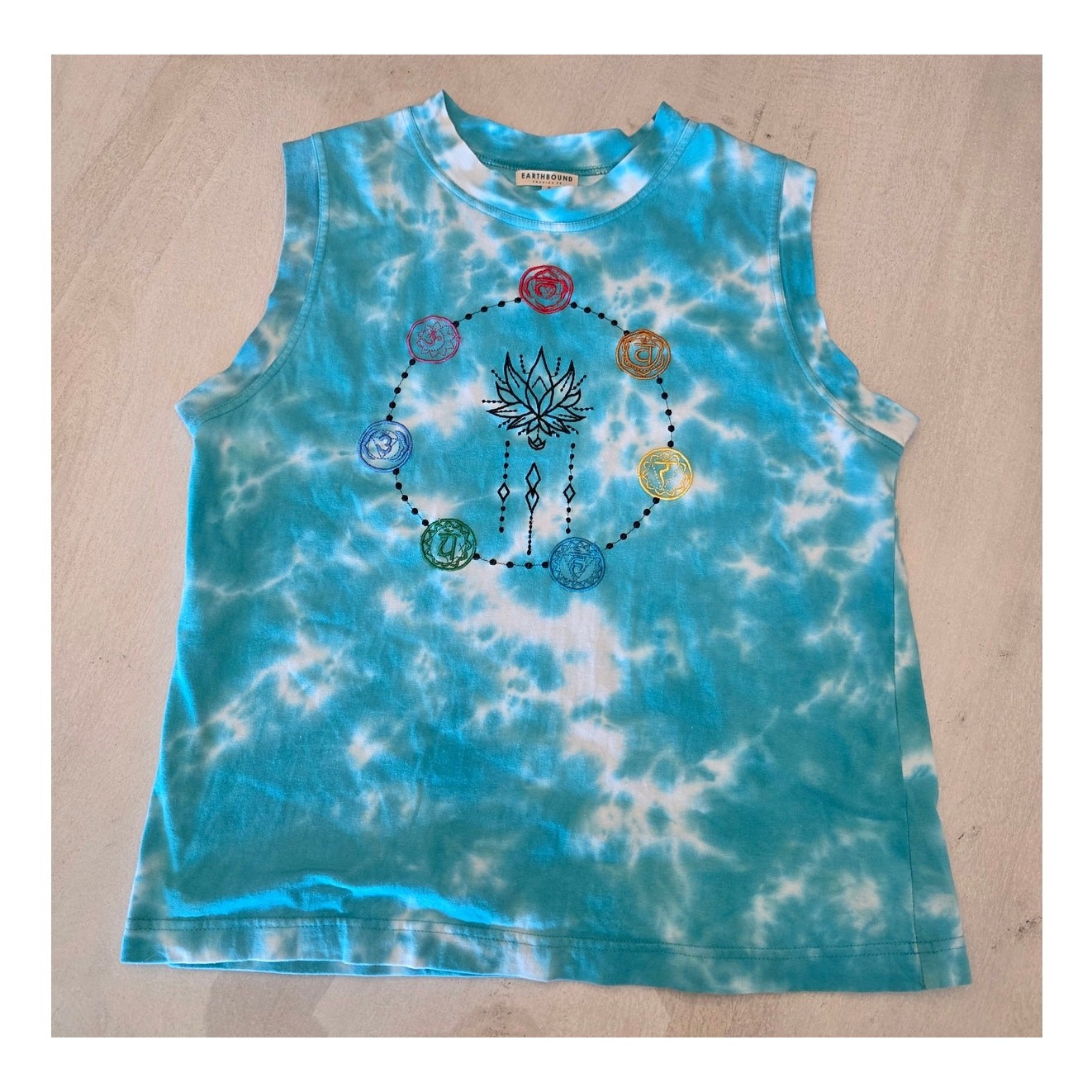 Earthbound Women’s Tie Dye Embroidered Sleeveless Top SZ Small Lotus Chakra Yoga