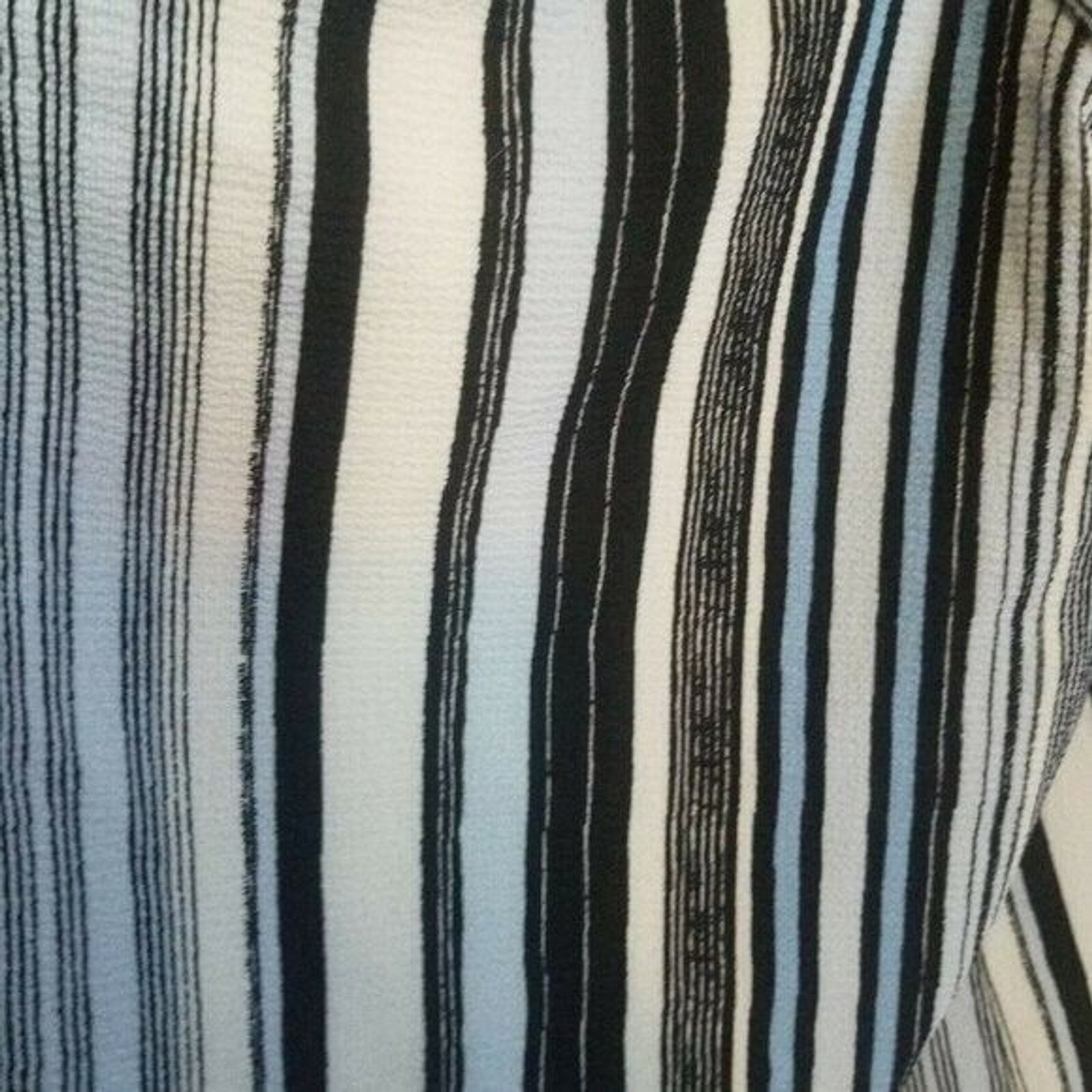 ELLE Womens Sz XS Blue White Striped Off The Shoulder Scalloped Hem Blouse