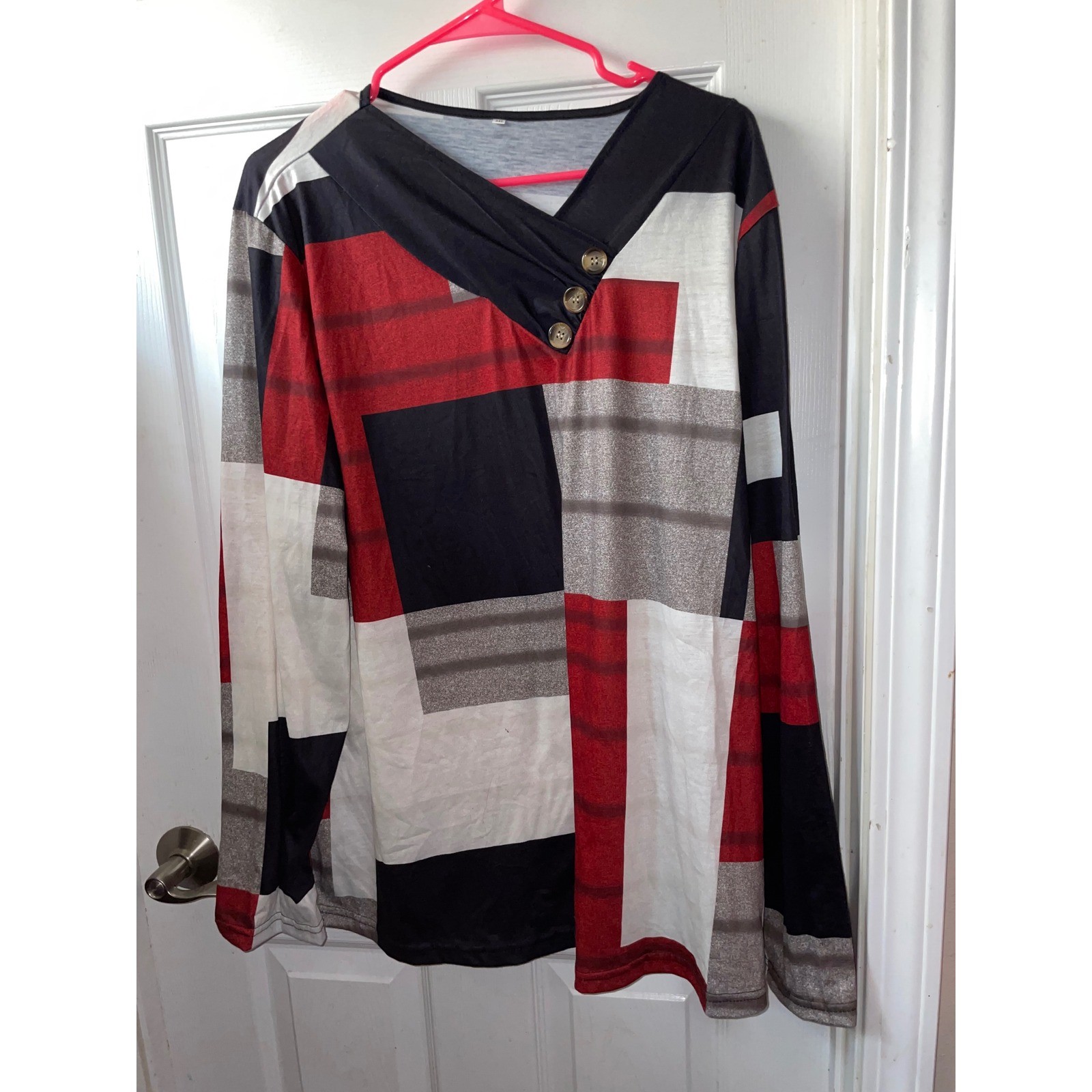 Womens Colorblock Geometric Long Sleeve Top Red Black White Button Neck 3XL