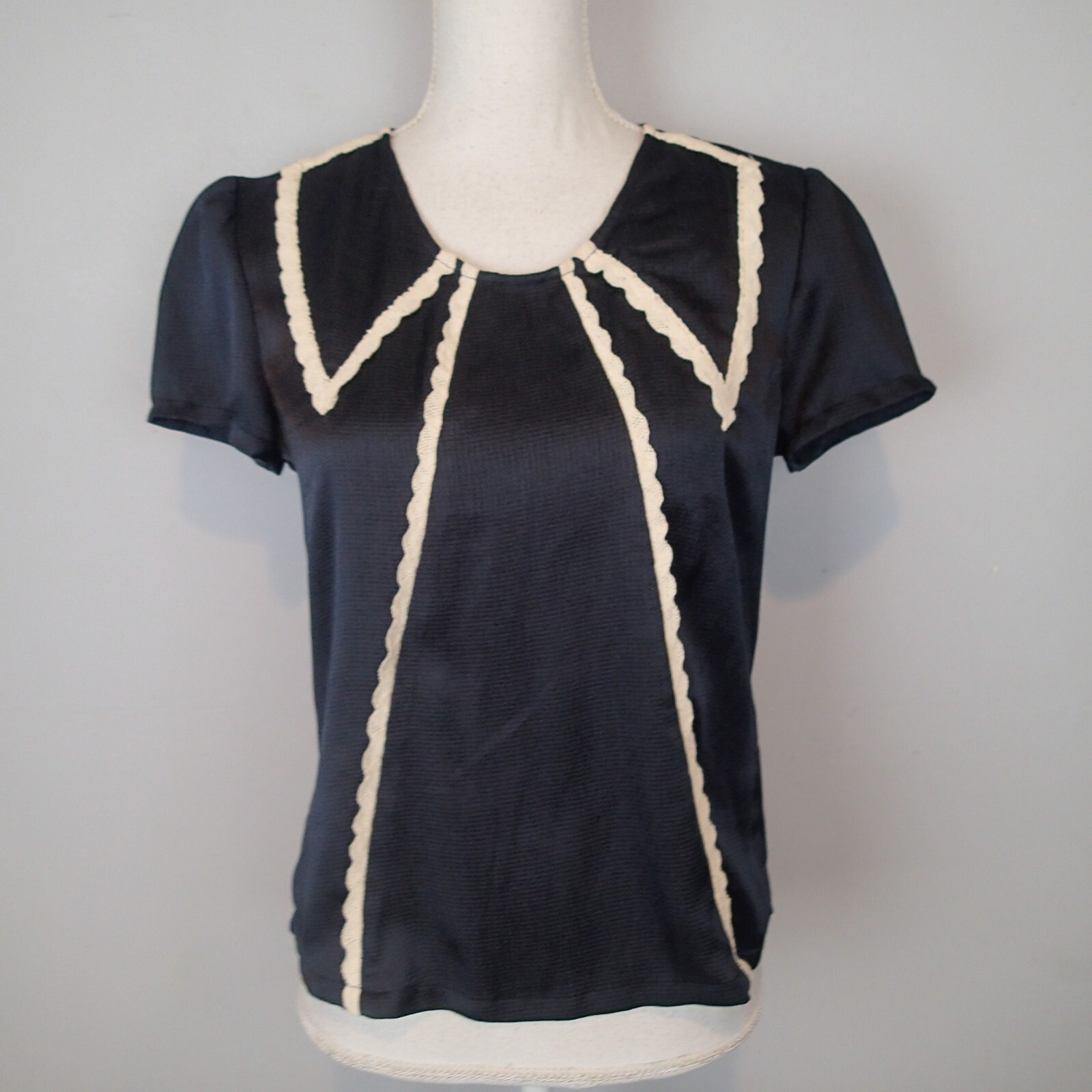 tulle Los Angeles blouse Top Sz m black white lace trim gold tone buttons back