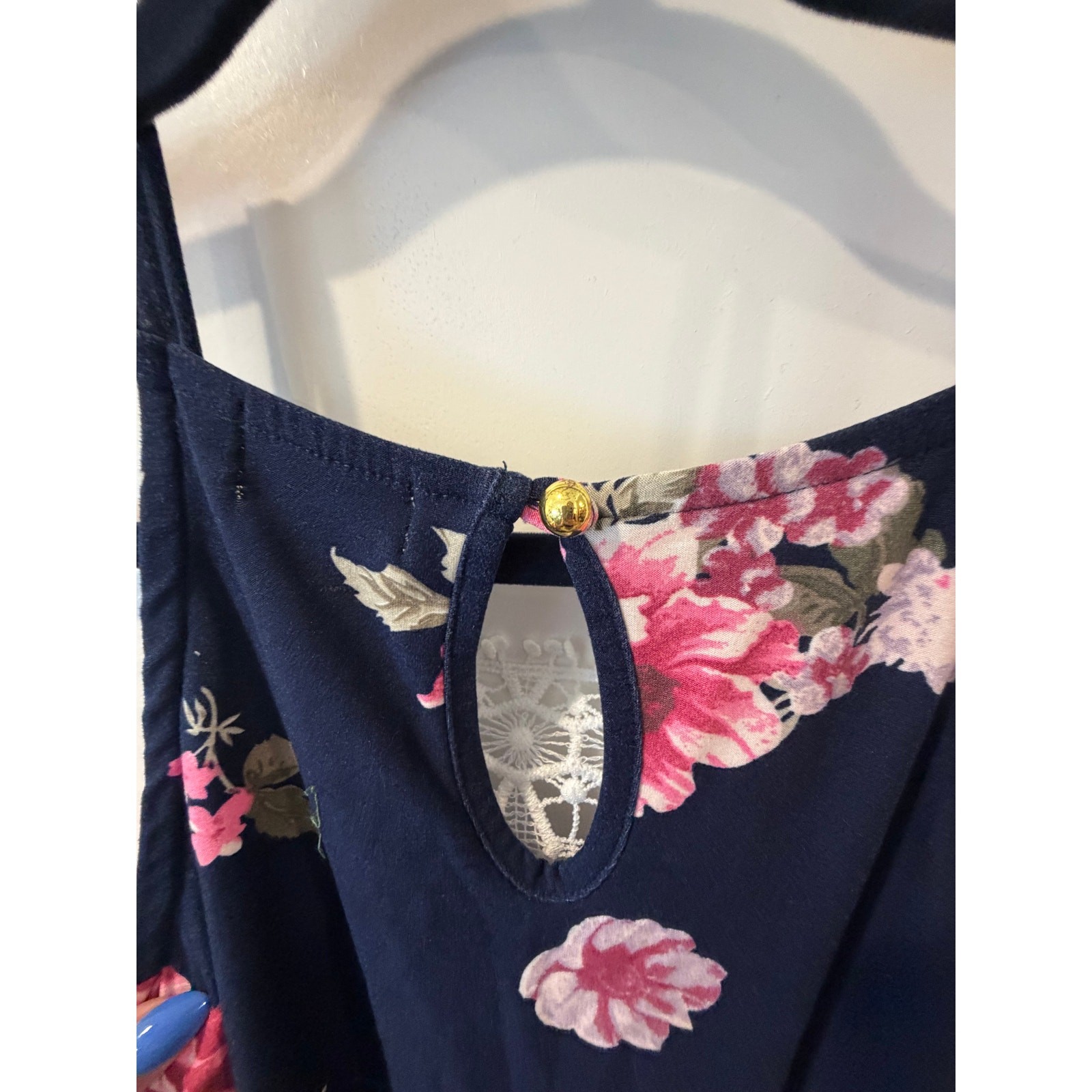 Stella Tweed Lace Floral Tank Top Flowy Comfortable NWOT Flattering Feminine