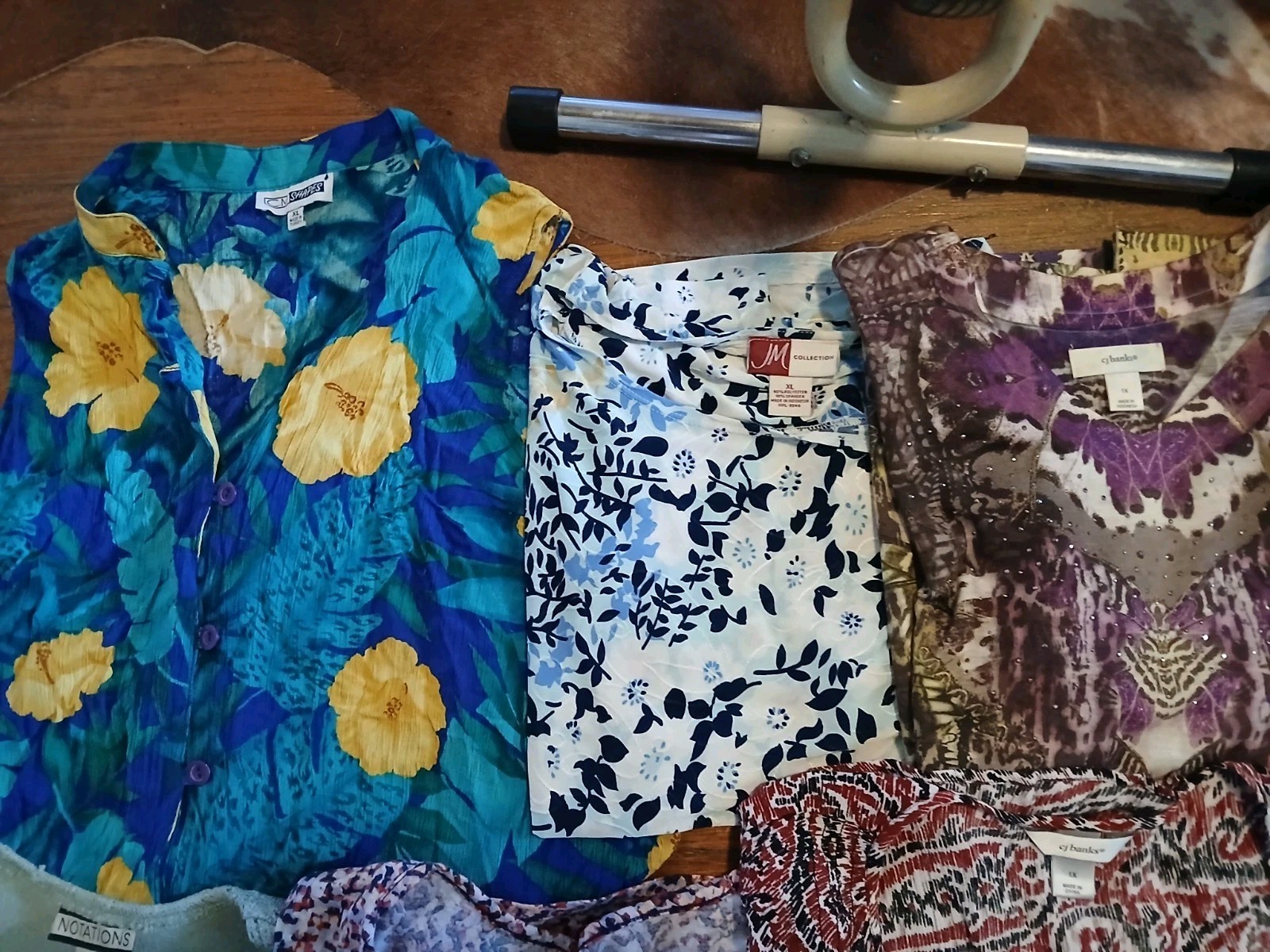 Lot Of 9 Women’s Short Sleeve Shirts Mixed Brands/Patterns Size XL 1 Sleeveless