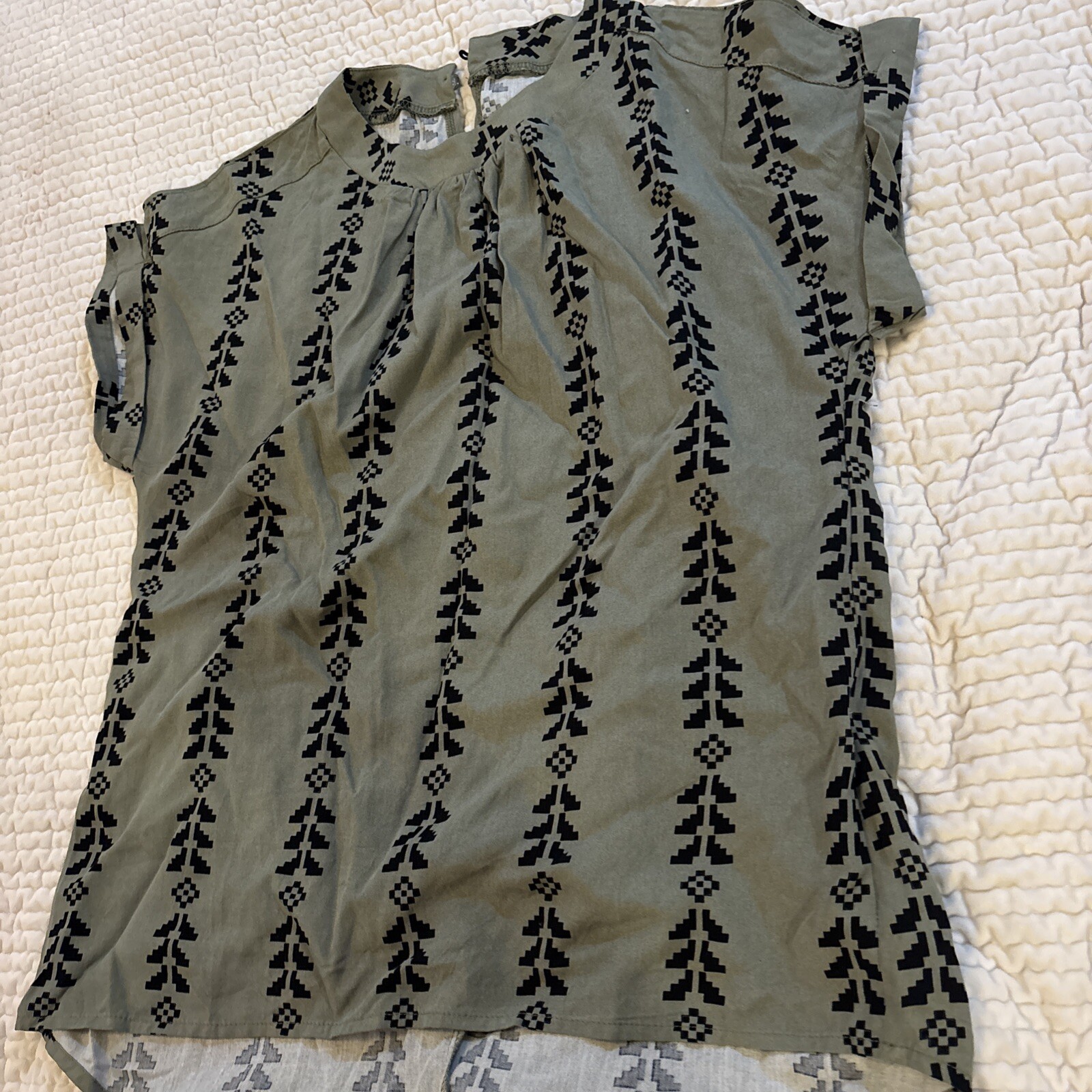 Women’s Blouse/Shirt Small/medium/large Size