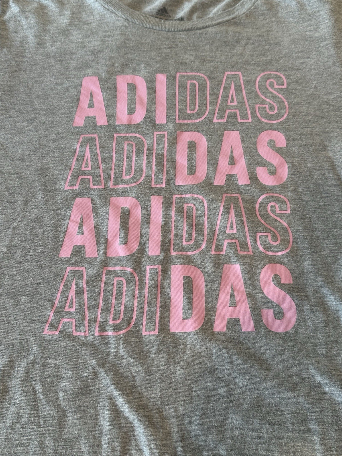 Adidas Womens Medium Gray Pink Logo Graphic T-Shirt Short Sleeve Crew Neck Tee