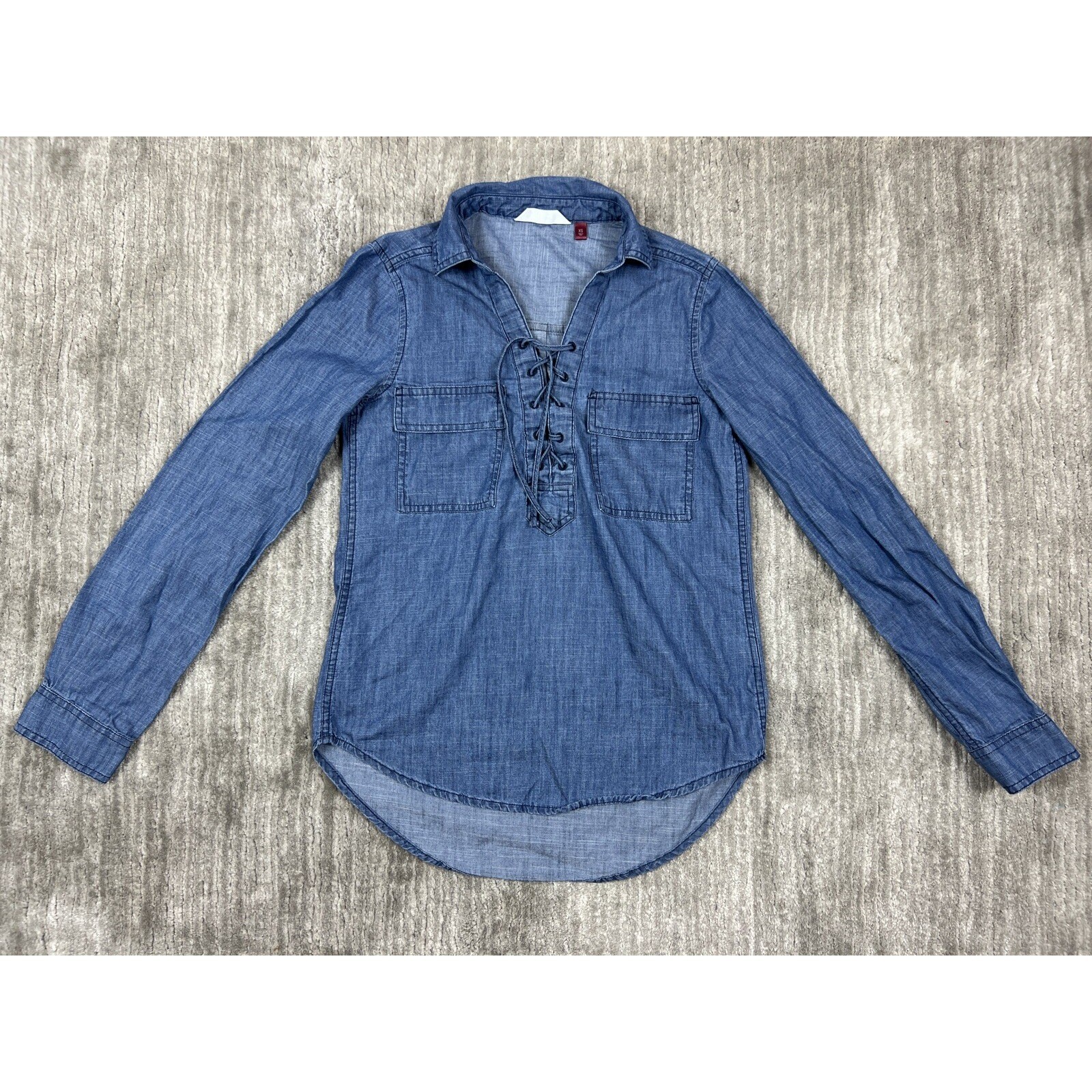 SO Top Womens XS Blue Heritage Chambray Lace Up V Neck Long Sleeve Pullover Top