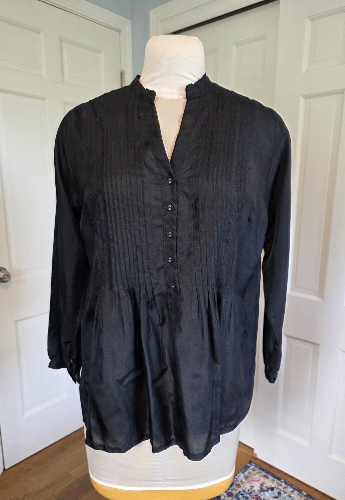Johnny Was Pete & Greta Black Silk Pintuck Shaki Blouse Top Shirt Tunic Size S