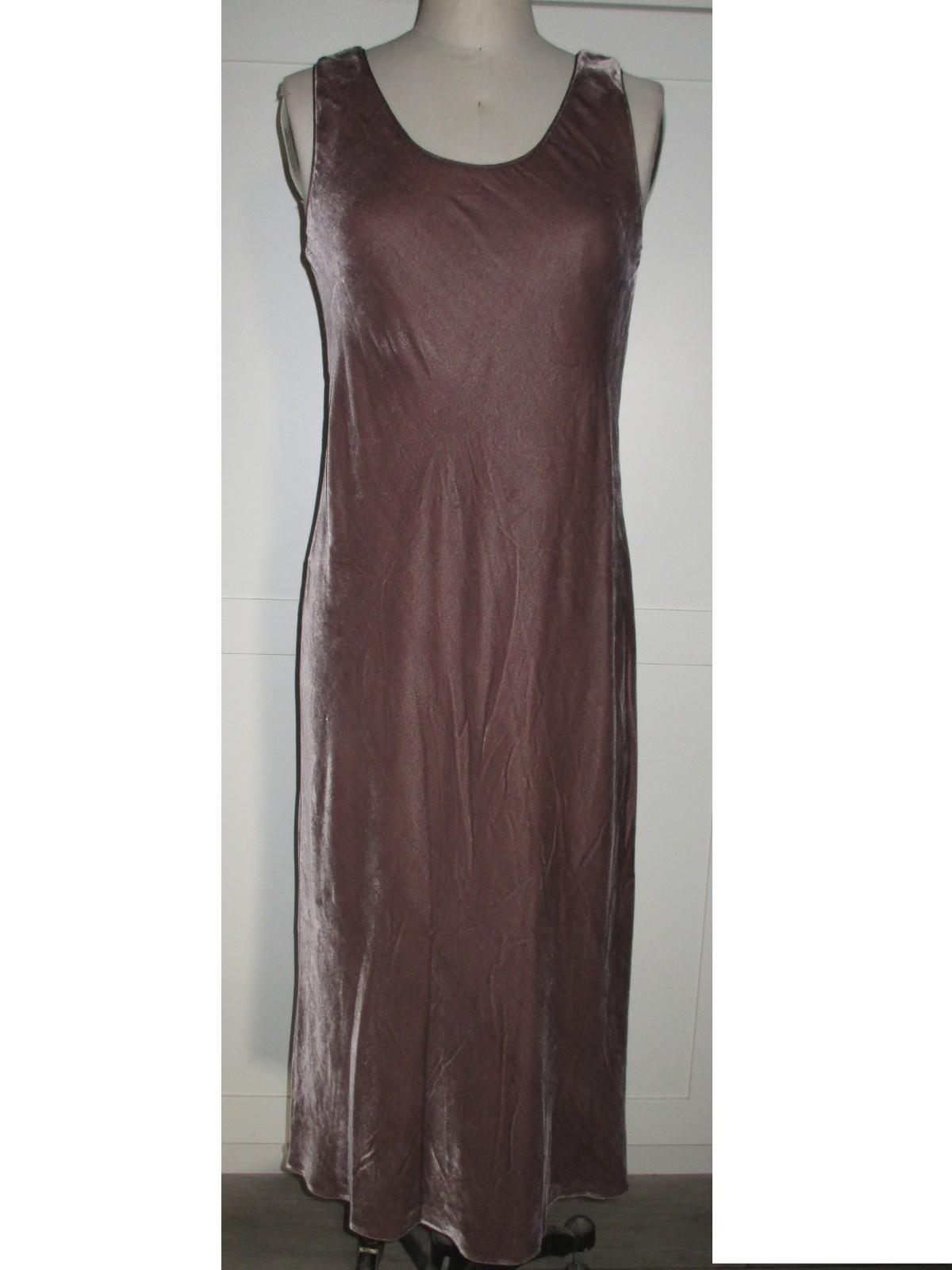 VINCE silk velvet bias dress in mocha SIZE SMALL