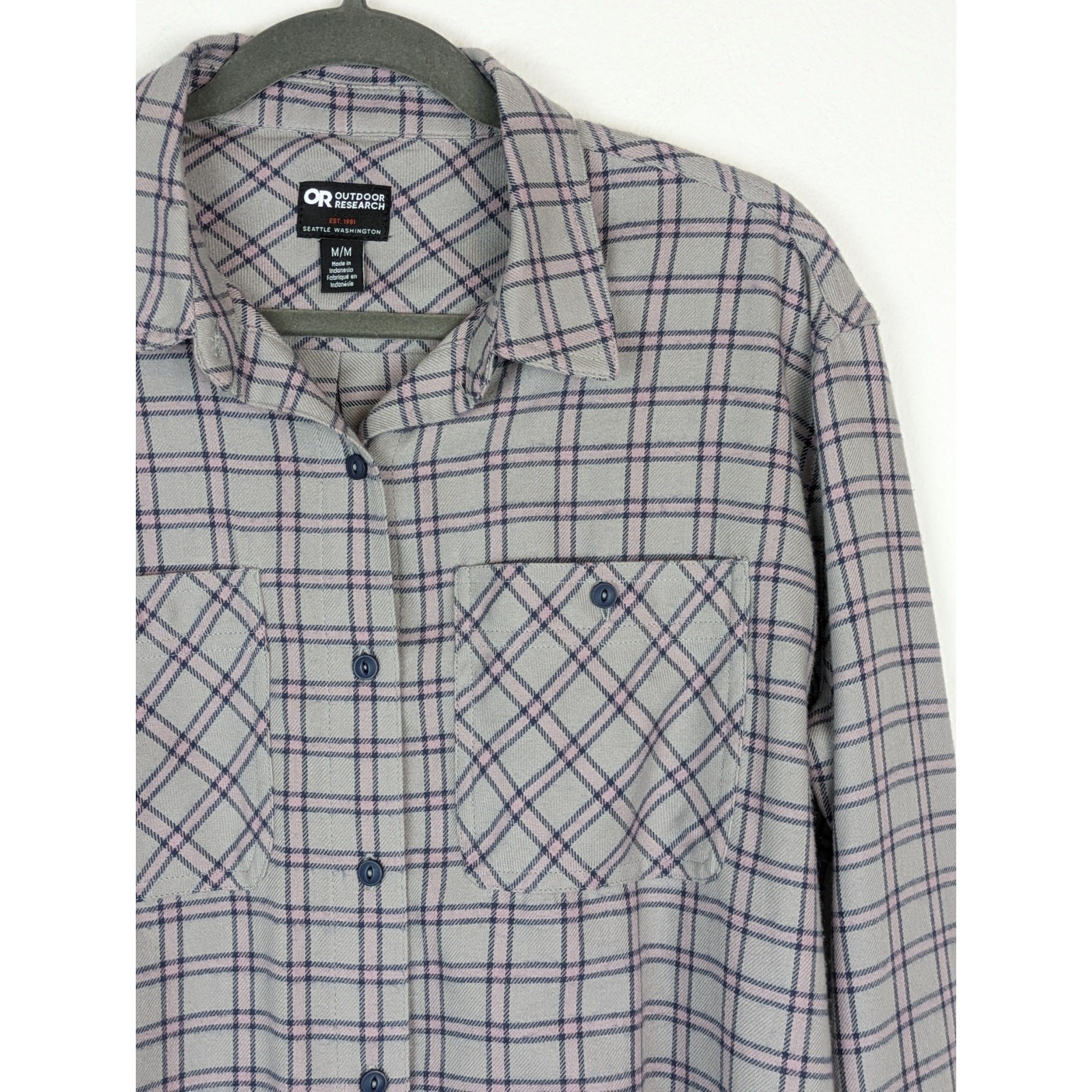 Outdoor Research Top Feedback Lightweight Flannel Plaid Gray Pink Western Size M