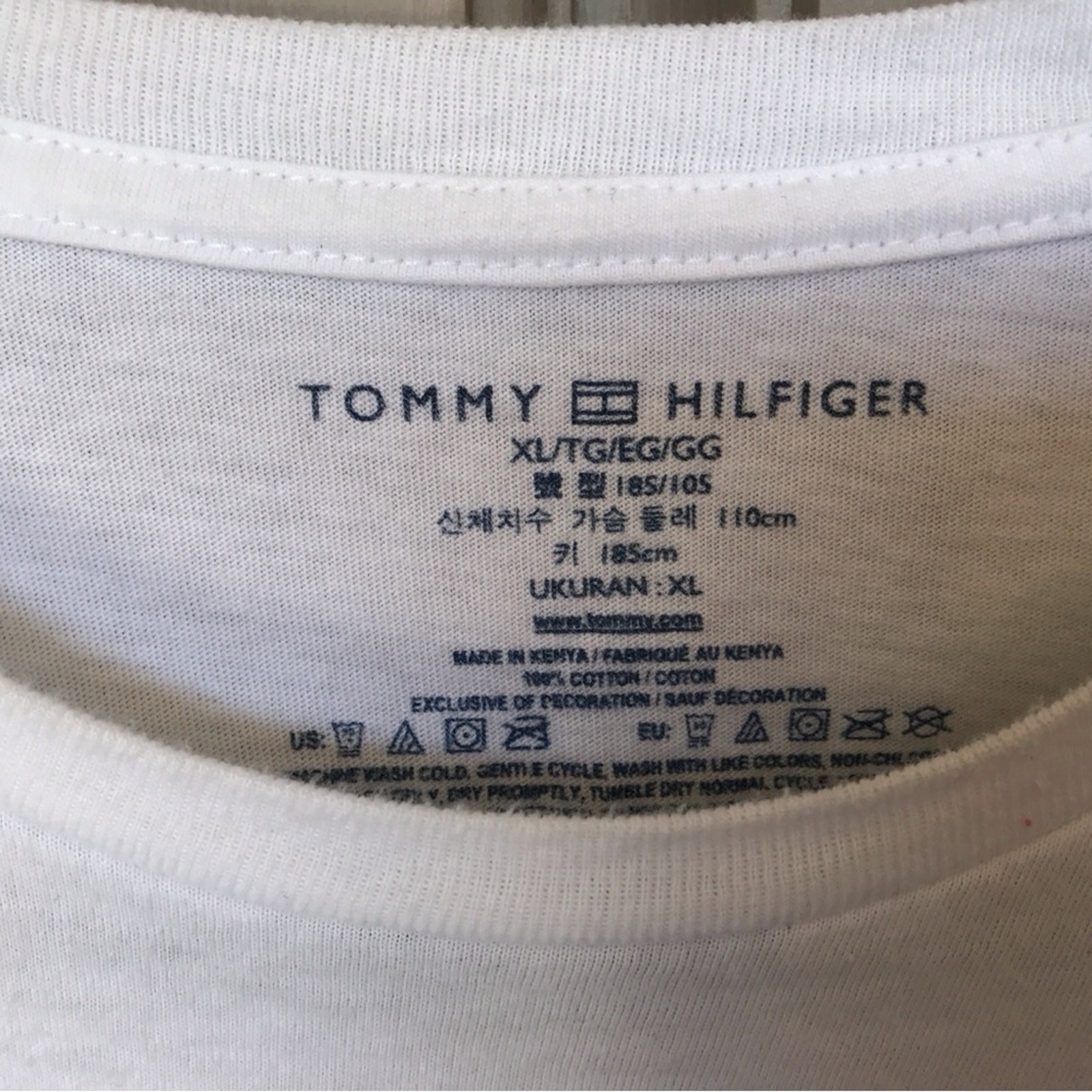 Tommy Hilfiger Tee Logo SzXL White Short Sleeves