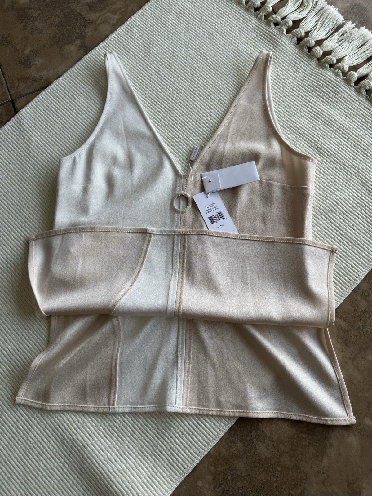 Derek Lam 10 Crosby Colorblock Ring Detail V-Neck Tank Top Size 4