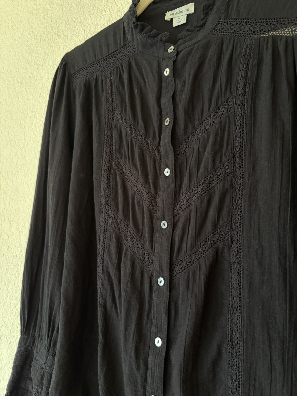 Sundance Cotton Crochet Ruffle Button Up Blouse Black Boho M Pearl Style Button