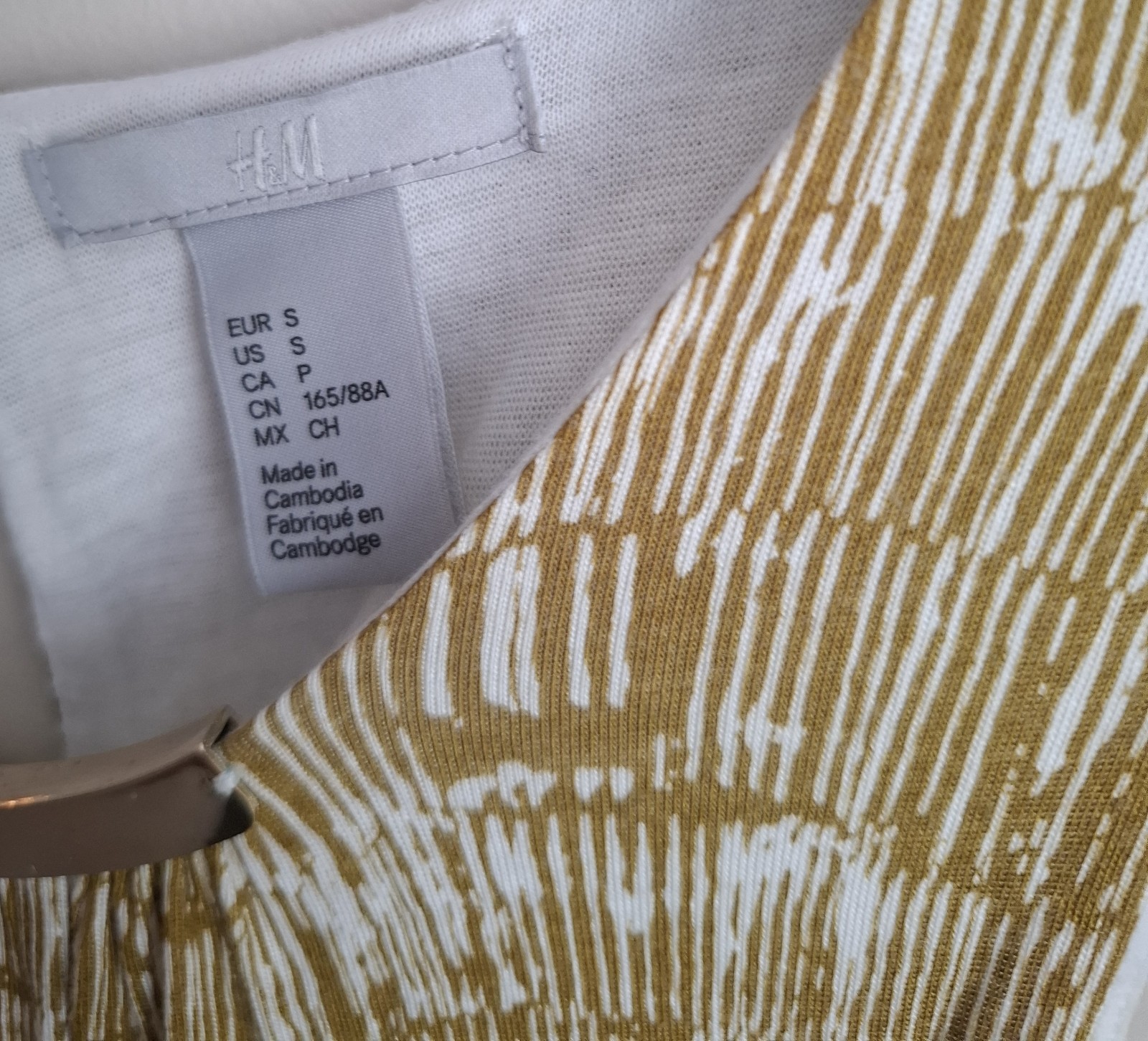 H&M Women’s S Brown & White Abstract Round Neck Sleeveless Tank Button Metallic