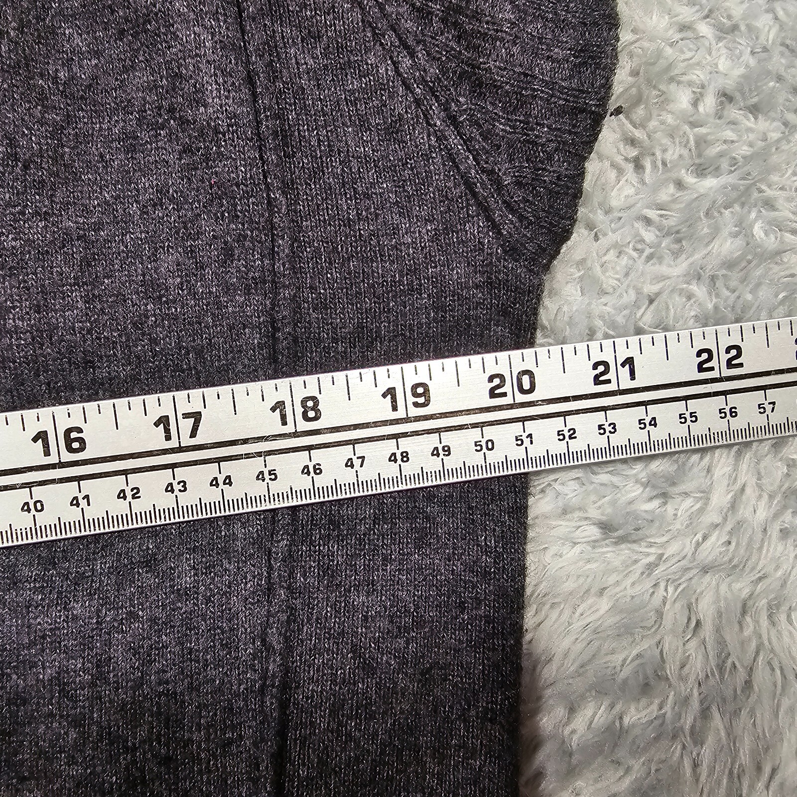Wallace Sweater Womens Medium Gray Plunge VNeck Tunic Lambs Wool Cashmere Rabbit