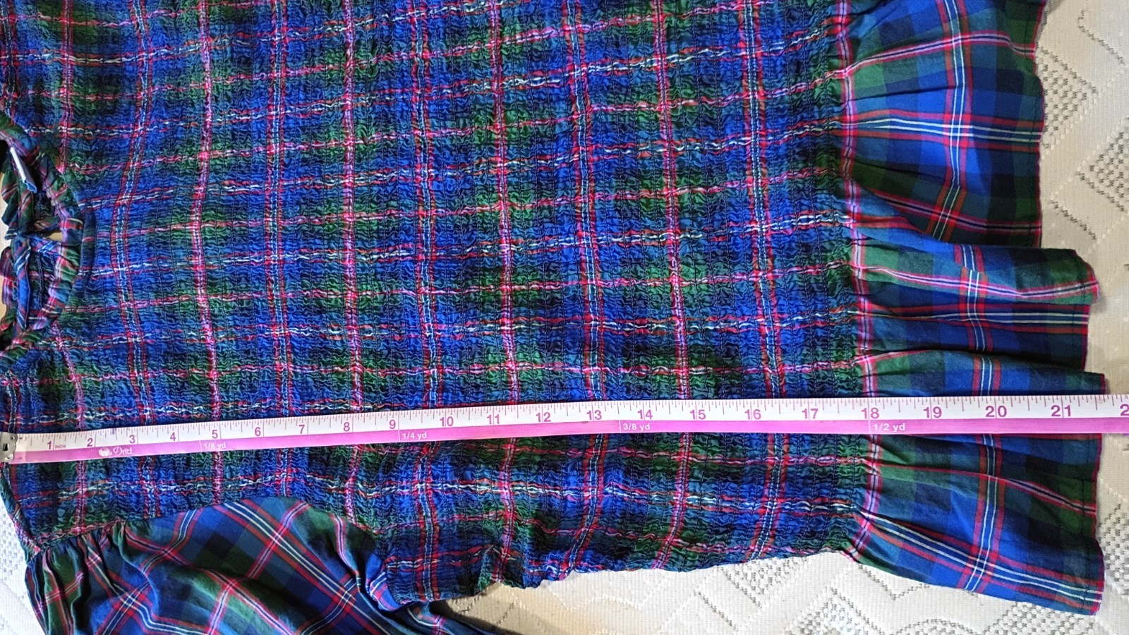 Old Navy Women’s Plaid Peplum Blouse M Blue/Green/Red Round Neck Button