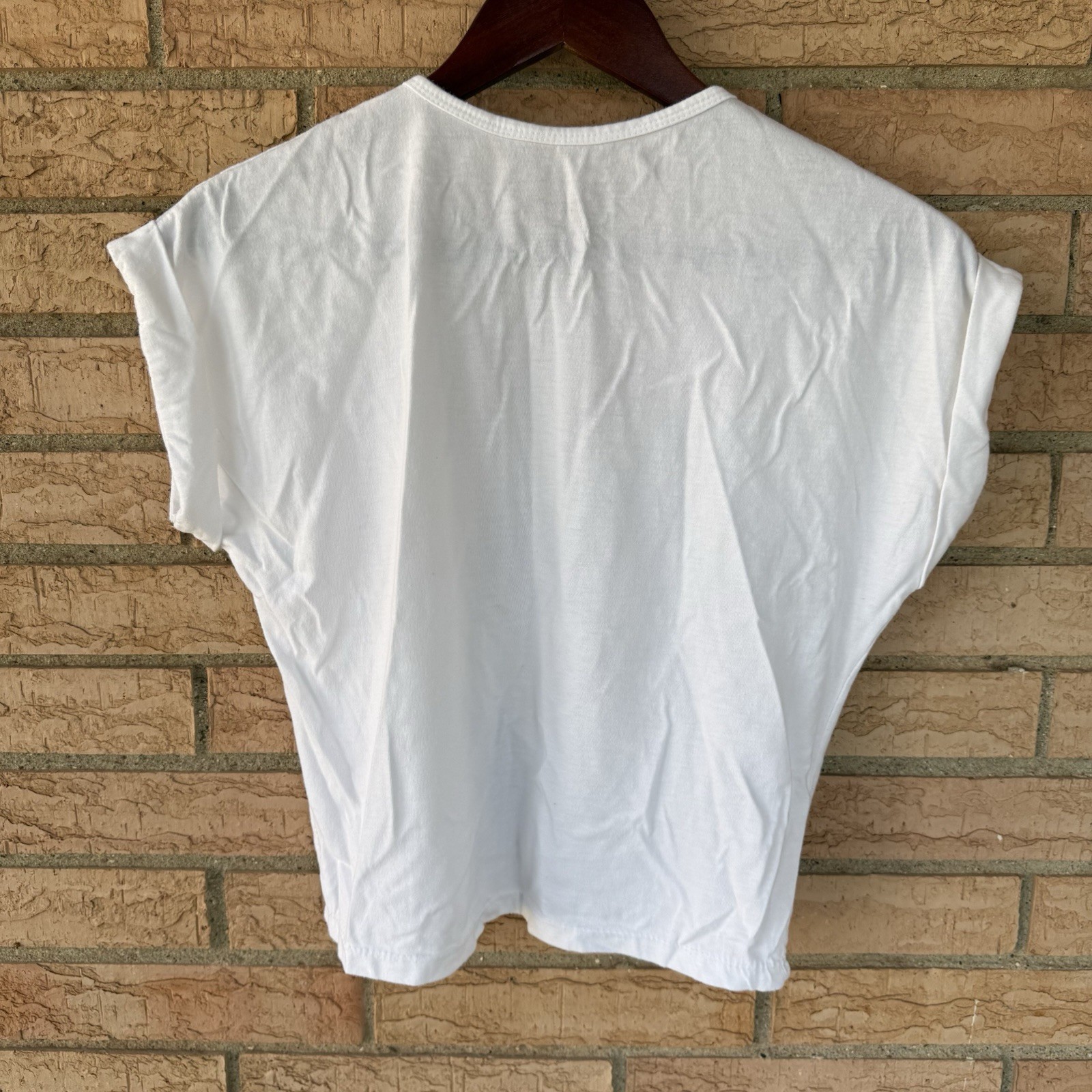 Girl in Red Buck Hat dolman top t-shirt rolled sleeve size XS Small pointillism