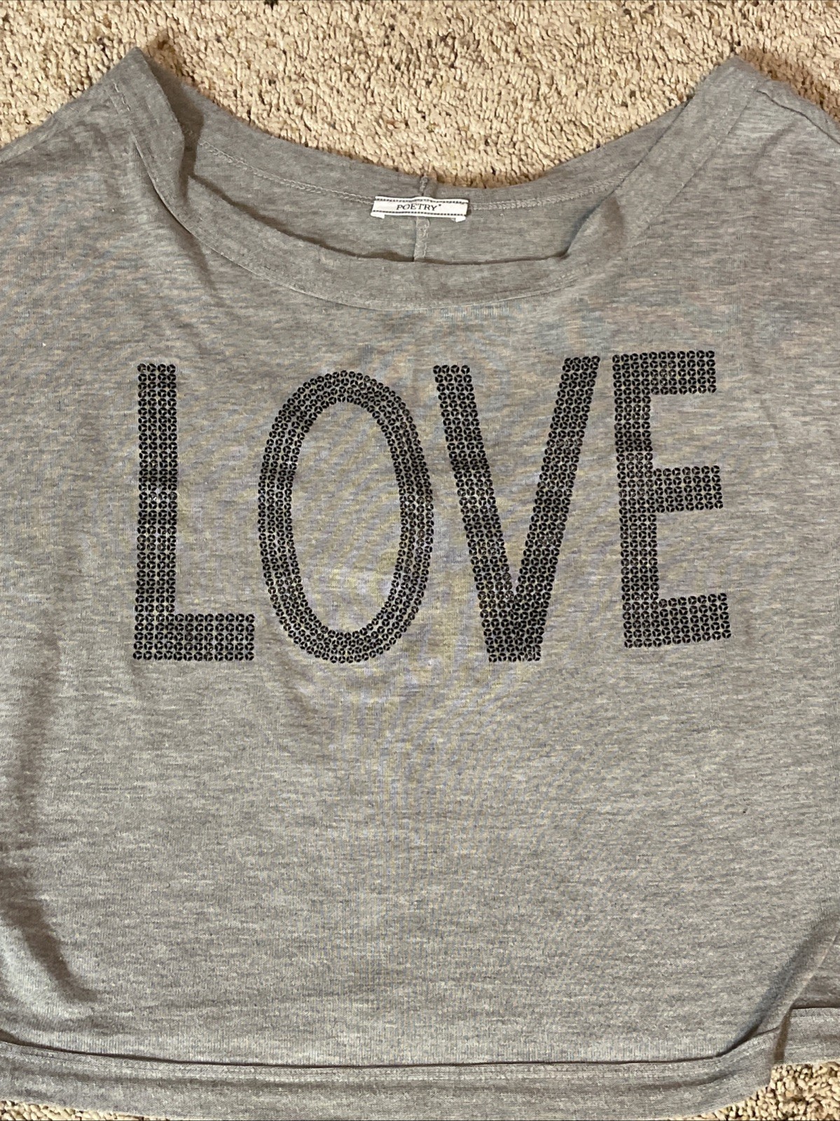 Poetry Boxy Crop Top “LOVE” Women’s Cropped Slightly Heather Gray Very Soft M-L