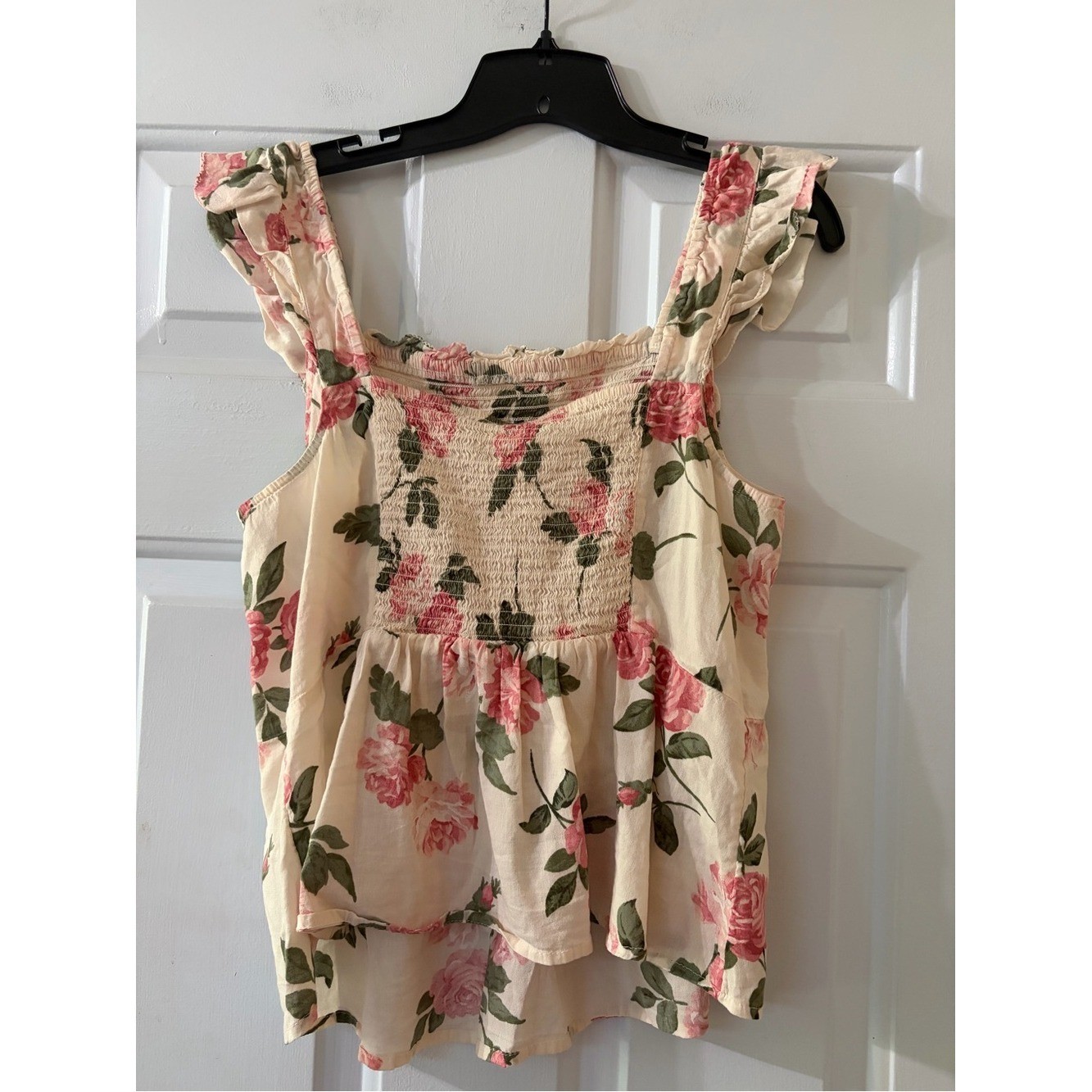White and Pink Floral Smocked Peplum Ruffle Sleeve Tank Top Size large.