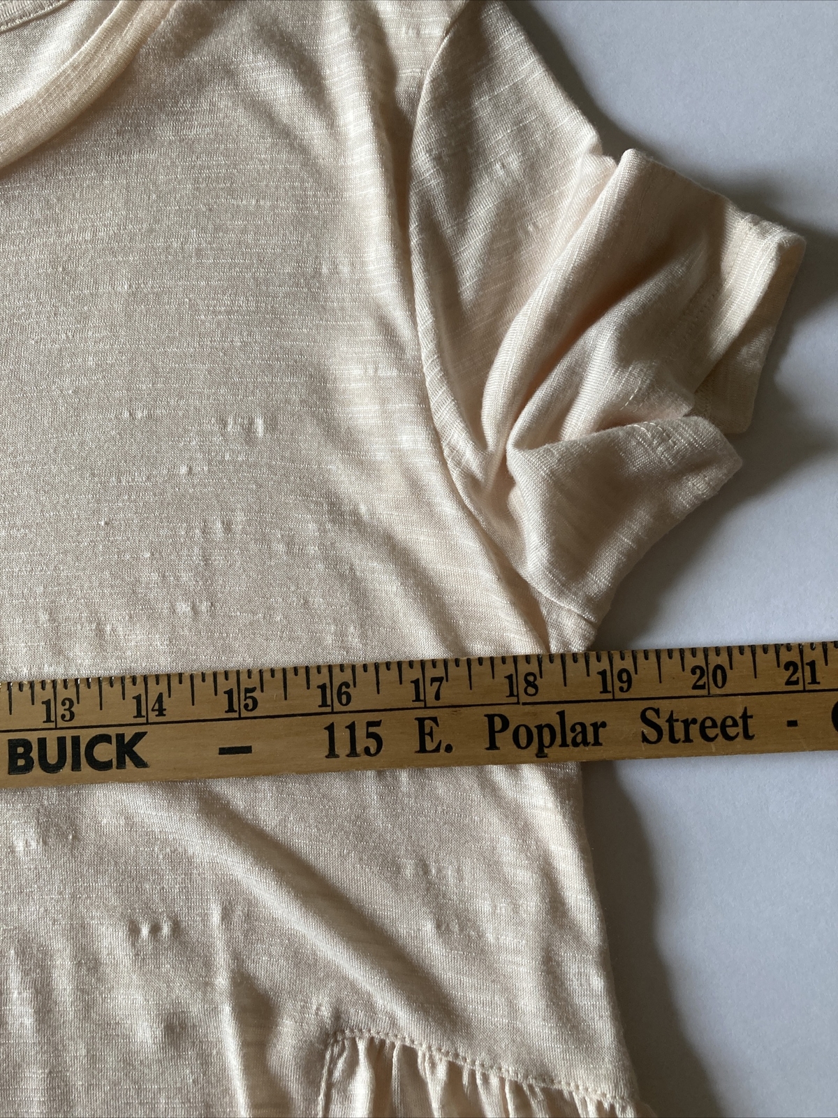 Cremieux Top Cream Color Lightweight Textured Fabric Poly Cotton Blend Size M