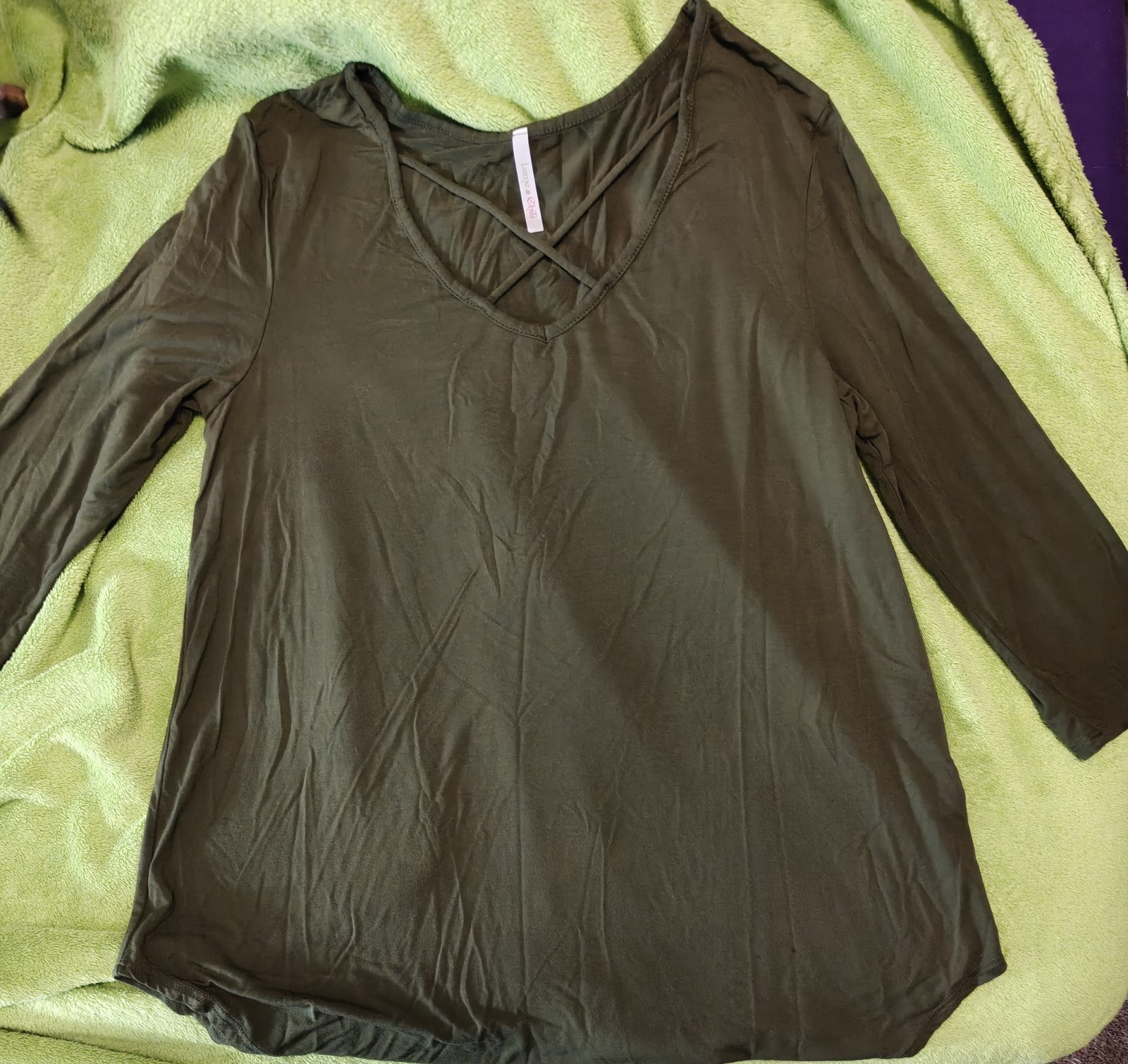 Women’s Olive Green Lime & Chili 3/4 Sleeve Top Size Medium