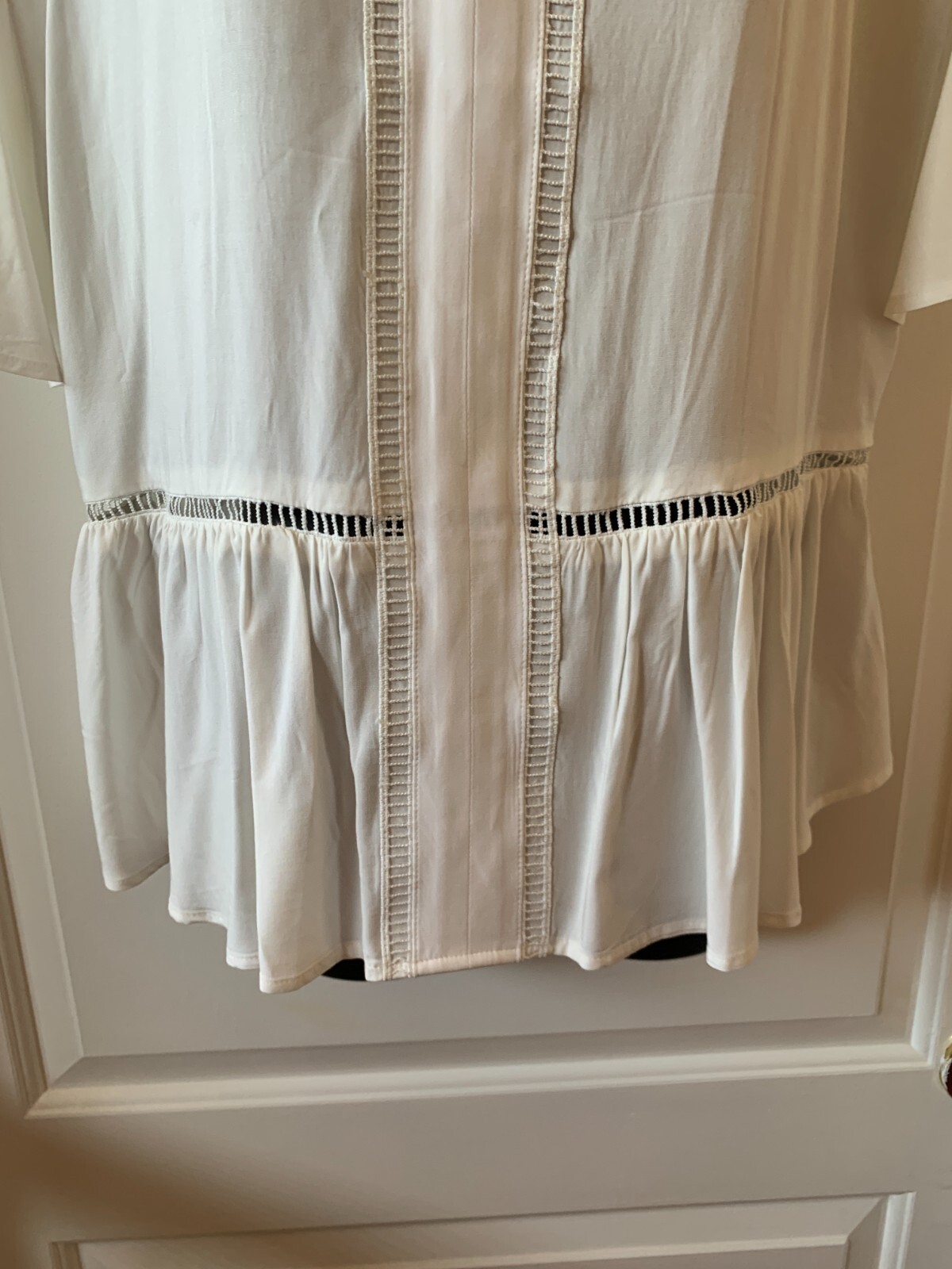 Express Rayon White Short Sleeve Shirt Peplum Hem Top NWOT Size Medium
