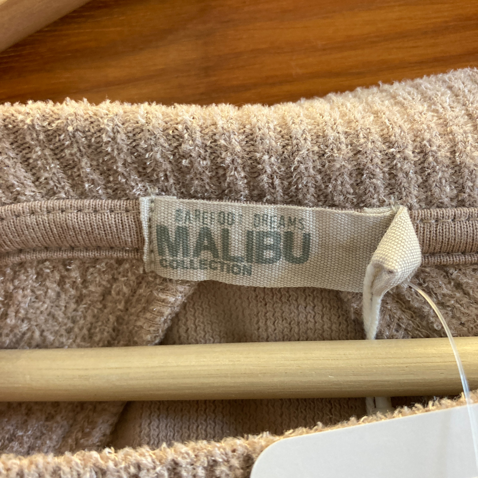 Barefoot Dreams Tan NEW Malibu Collection Brushed Fleece Sweatshirt – 0204MP