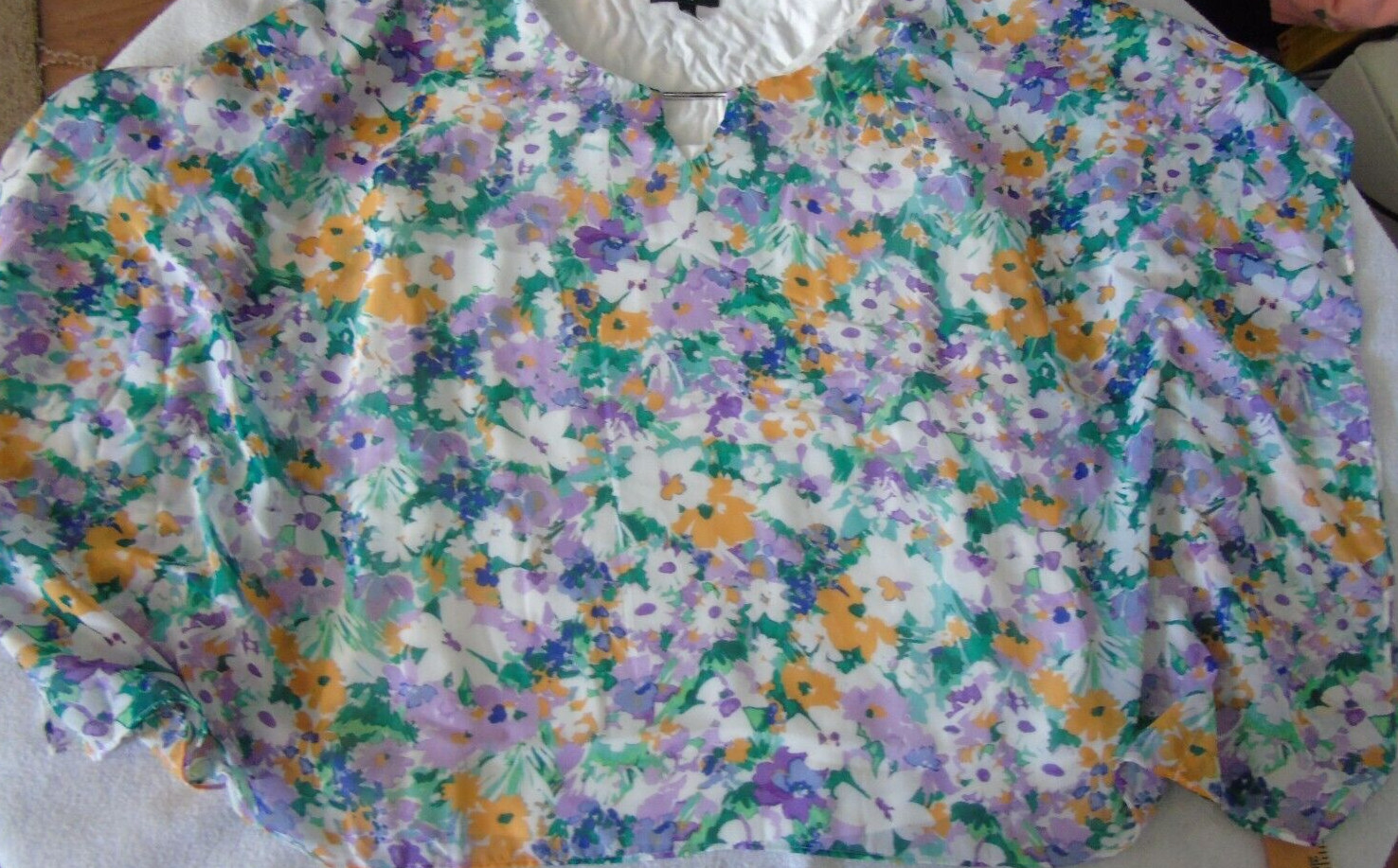 NWT AGB blouse Woman 1X Floral Blouse bat wing sleeve CottageCore BOHO NEW