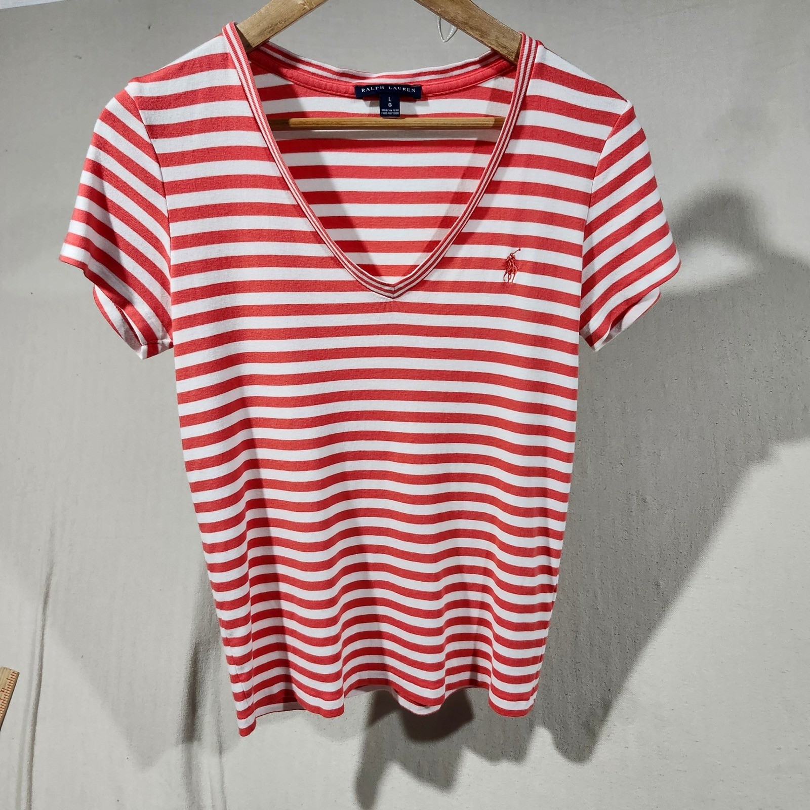 Ralph Lauren V-Neck Striped T-Shirt Top Women’s Large Red White Pony Logo Tee