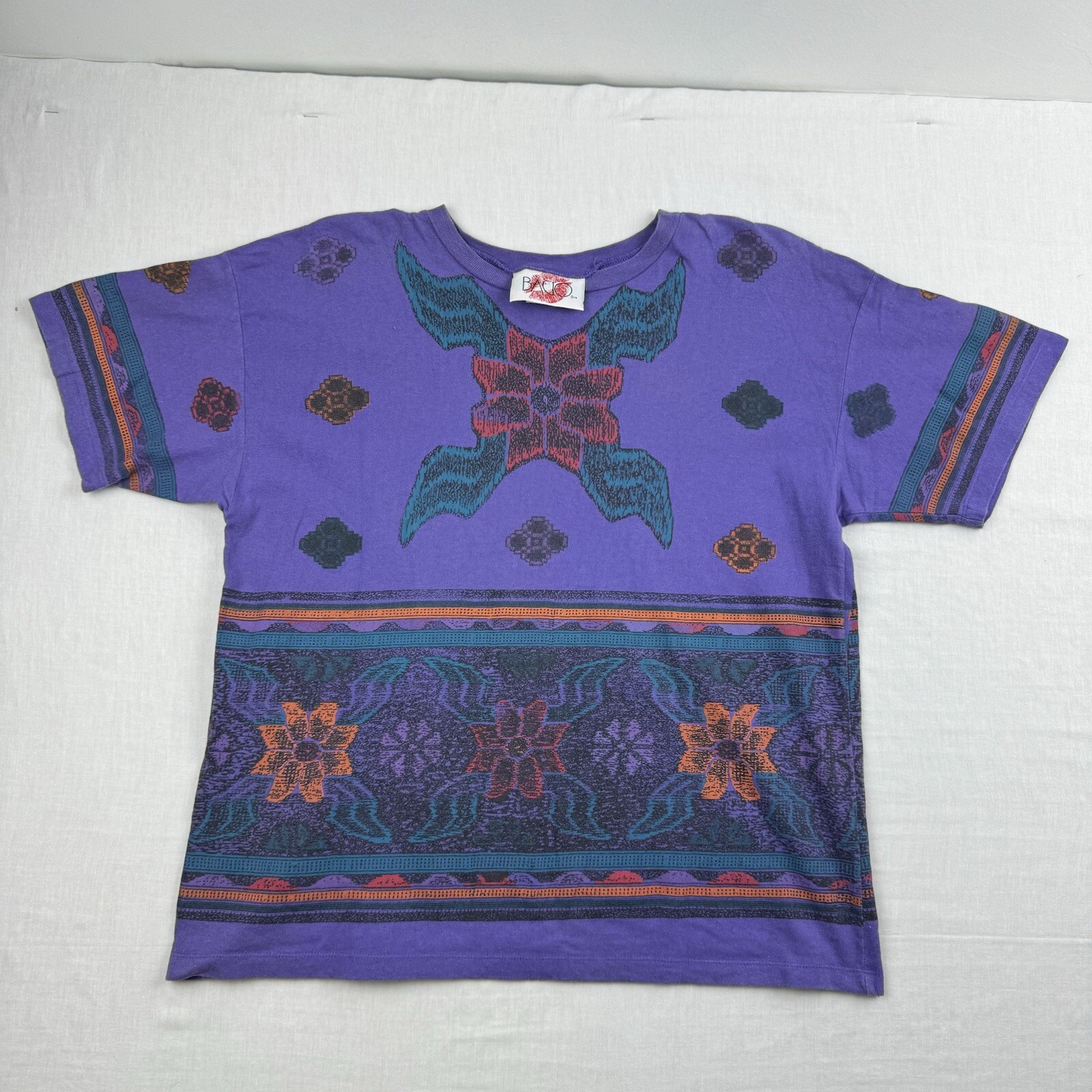 Vintage Flower All Over Print T Shirt Womens Medium Purple Colorful Cute Nature