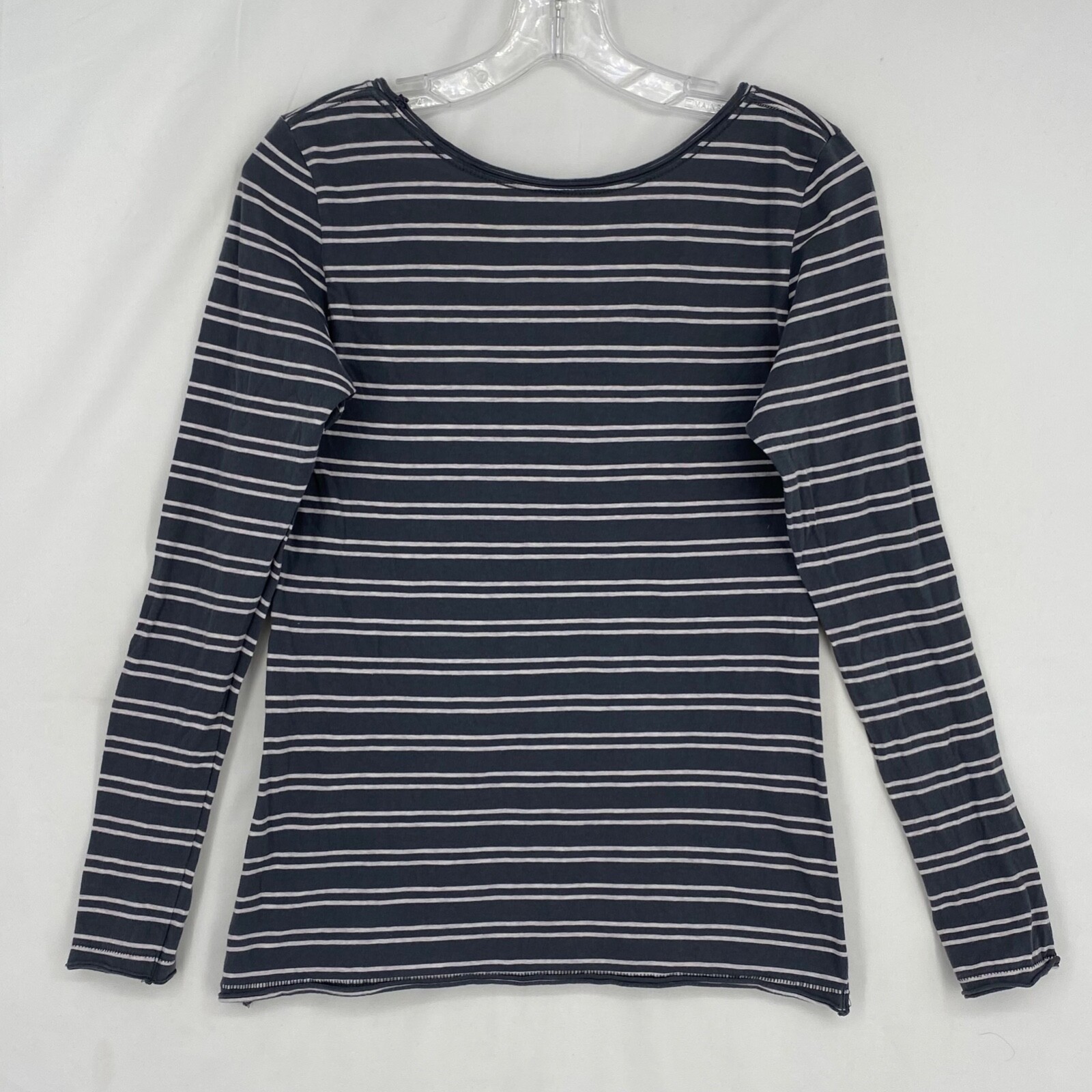 Pure + Good Womens Small Long Sleeve T-Shirt Gray Pale Pink Stripes Scoop Neck