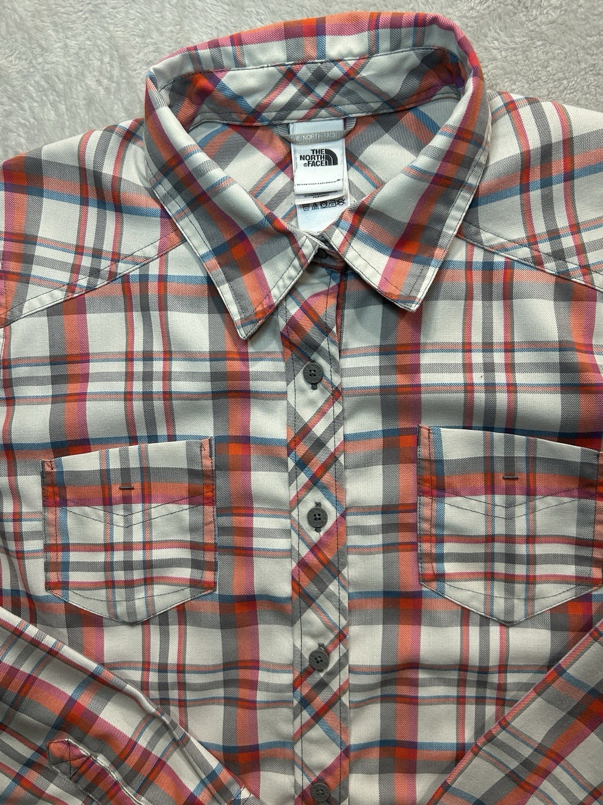 The North Face Pink Gray White Plaid Long Sleeve Button Down Shirt – Women’s L