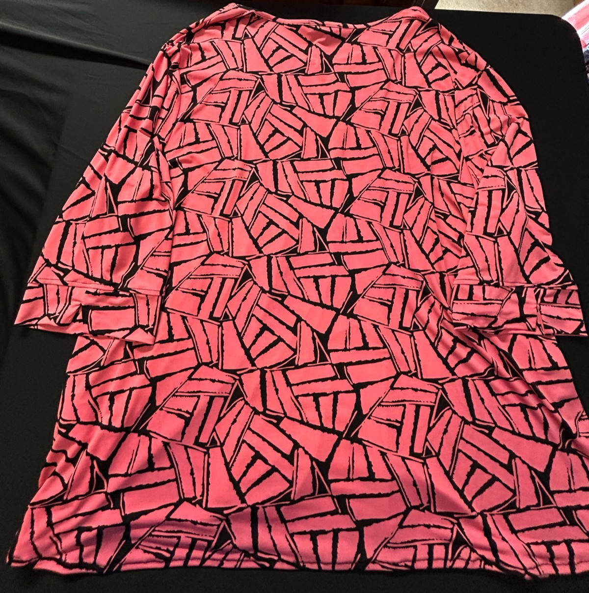 N Touch 3X Pink Black Pleated Blouse Stretch Career Plus Size 3/4 Slv Split Hem