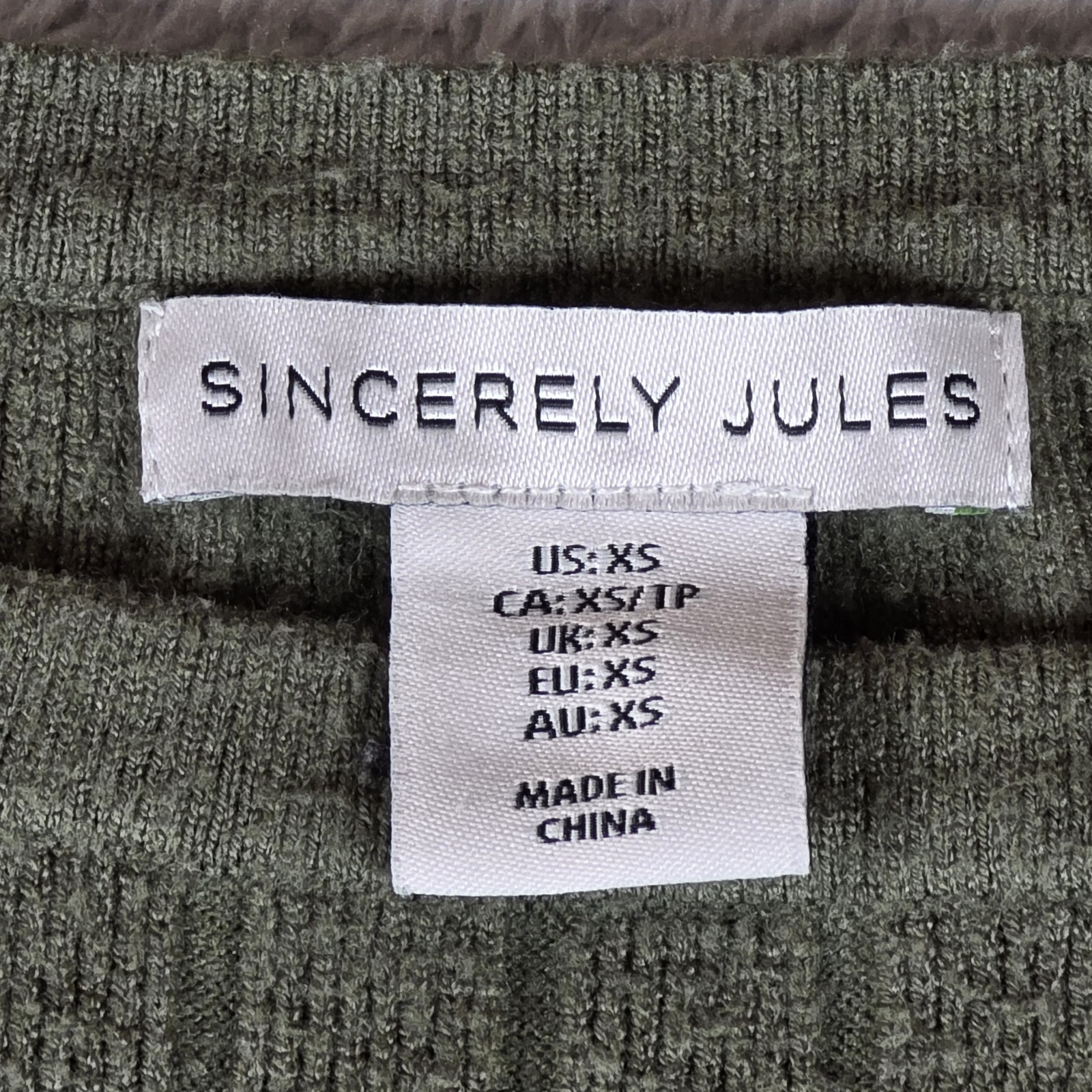 Sincerely Jules XS Ribbed Knit Tank Top Olive Green Crop Petite Friendly Slim