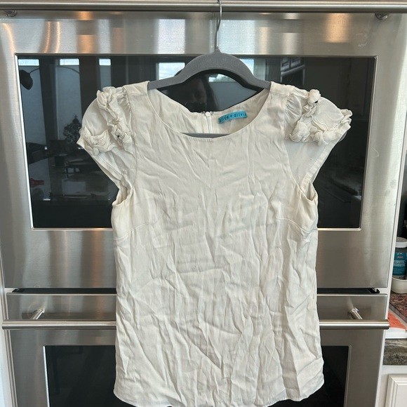 Alice + Olivia Blouse, missing size tag, S?, stain/missing flowers, see photos