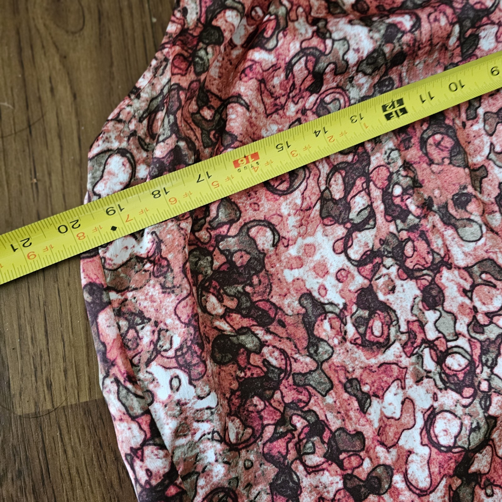 Anne Klein L Top Abstract Prints Back Keyhole Blouse Sleeveless Old Money