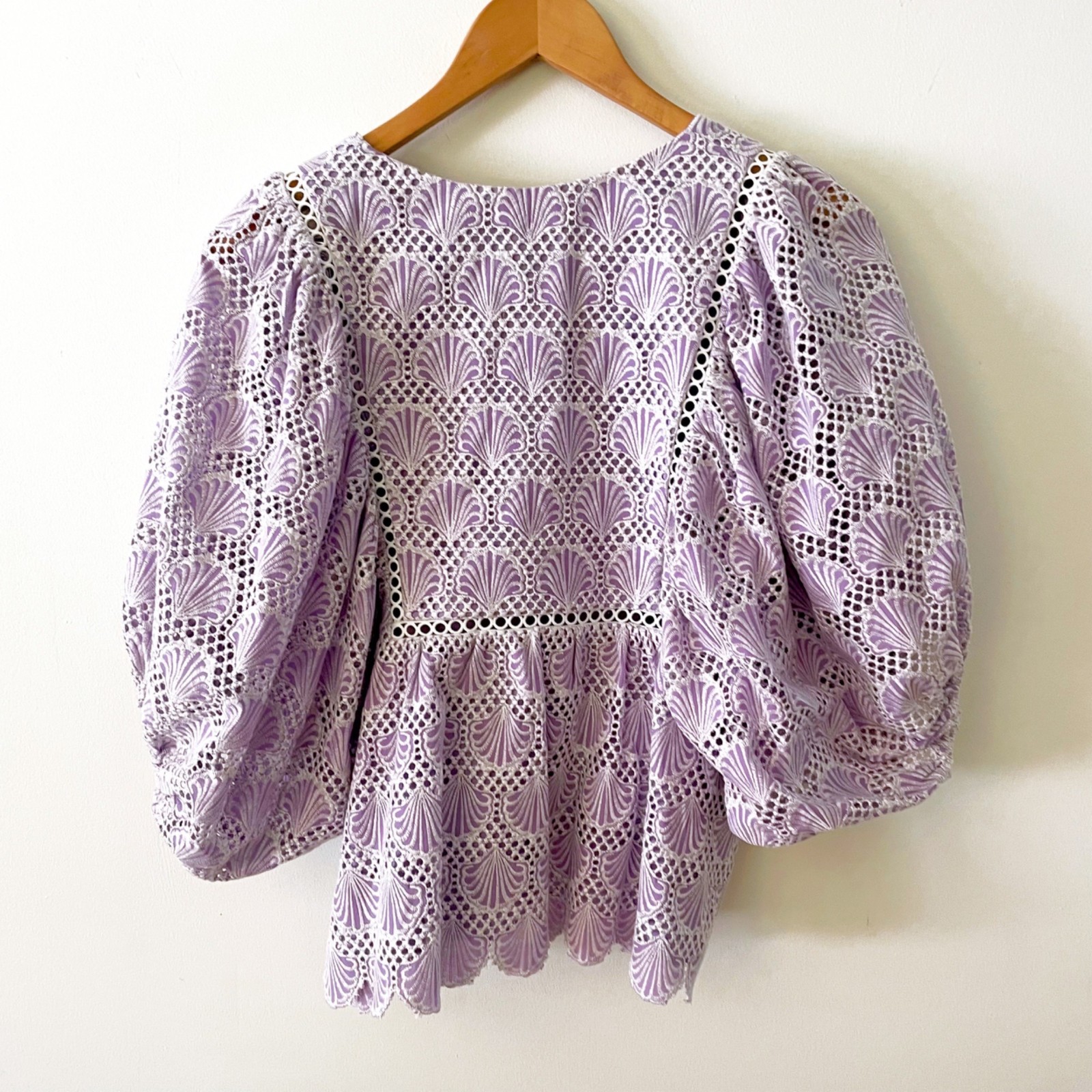 Tuckernuck Saylor Lilac Eyelet Seashell Blouse, Size Medium