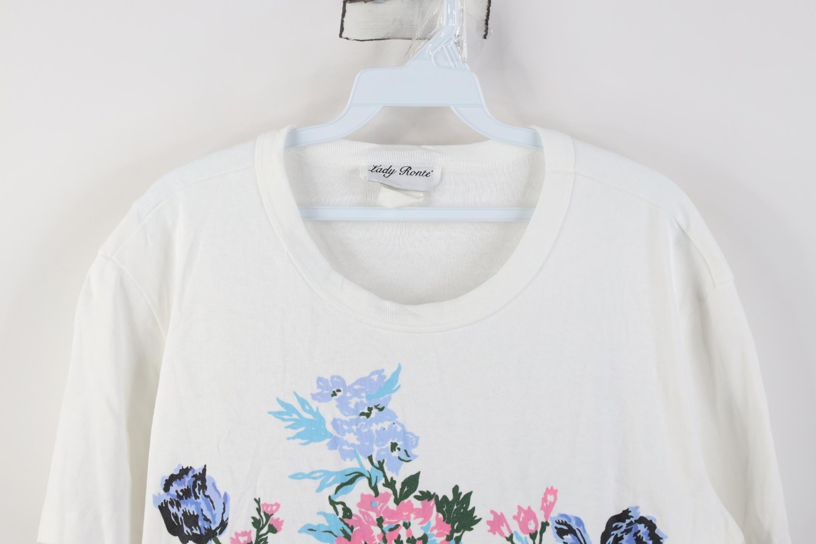 Vintage 90s Streetwear Womens Size Large Flower Short Sleeve T-Shirt White USA