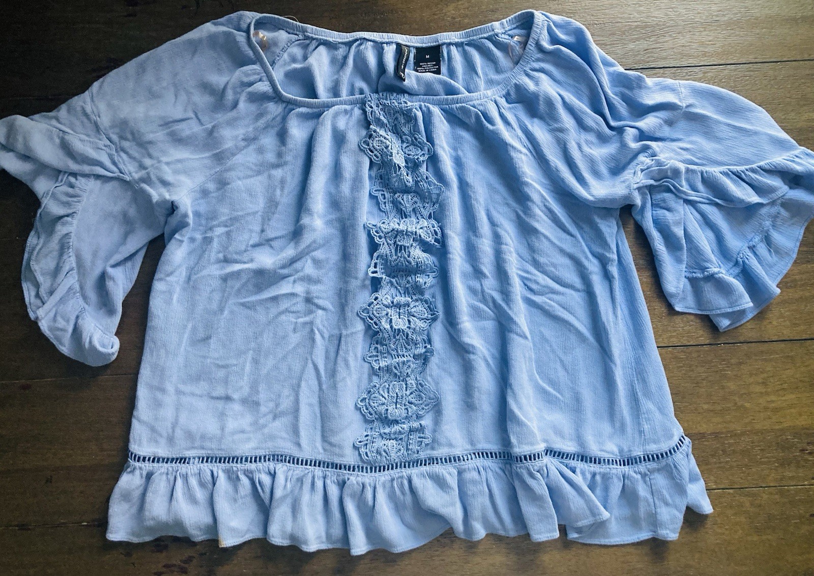 New Directions Blue Solid Crochet Ruffle Scoop Neck 3/4 Bell Sleeve Blouse M