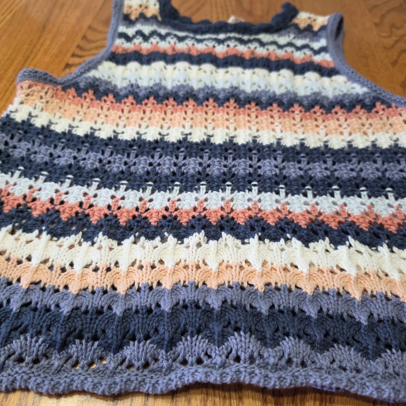 Universal Thread Openwork knit Crochet Sweater Tank Top Multicolor Size XS