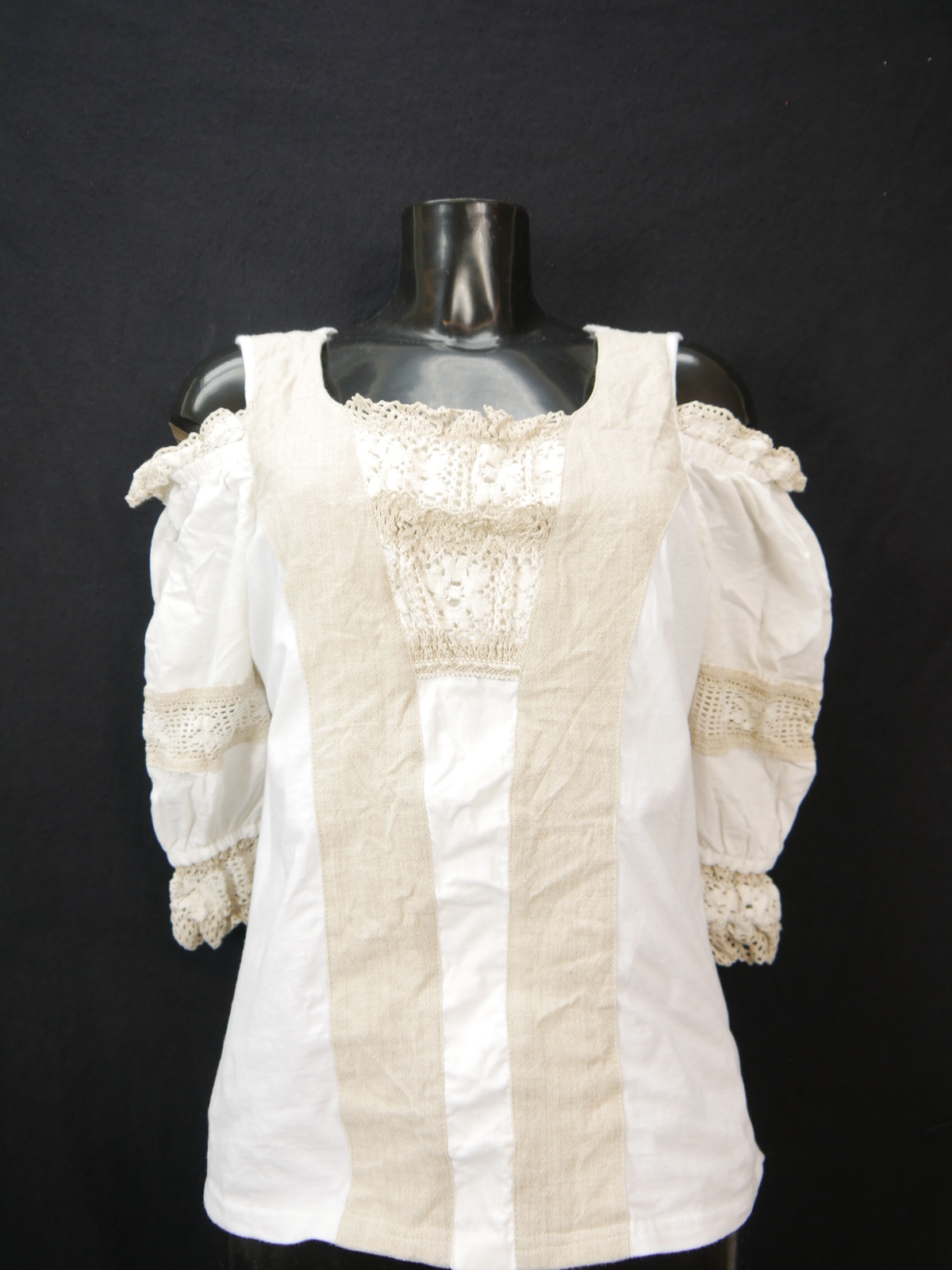 Size 46 costume blouse white blouse with stretch and lace off shoulder tb7120