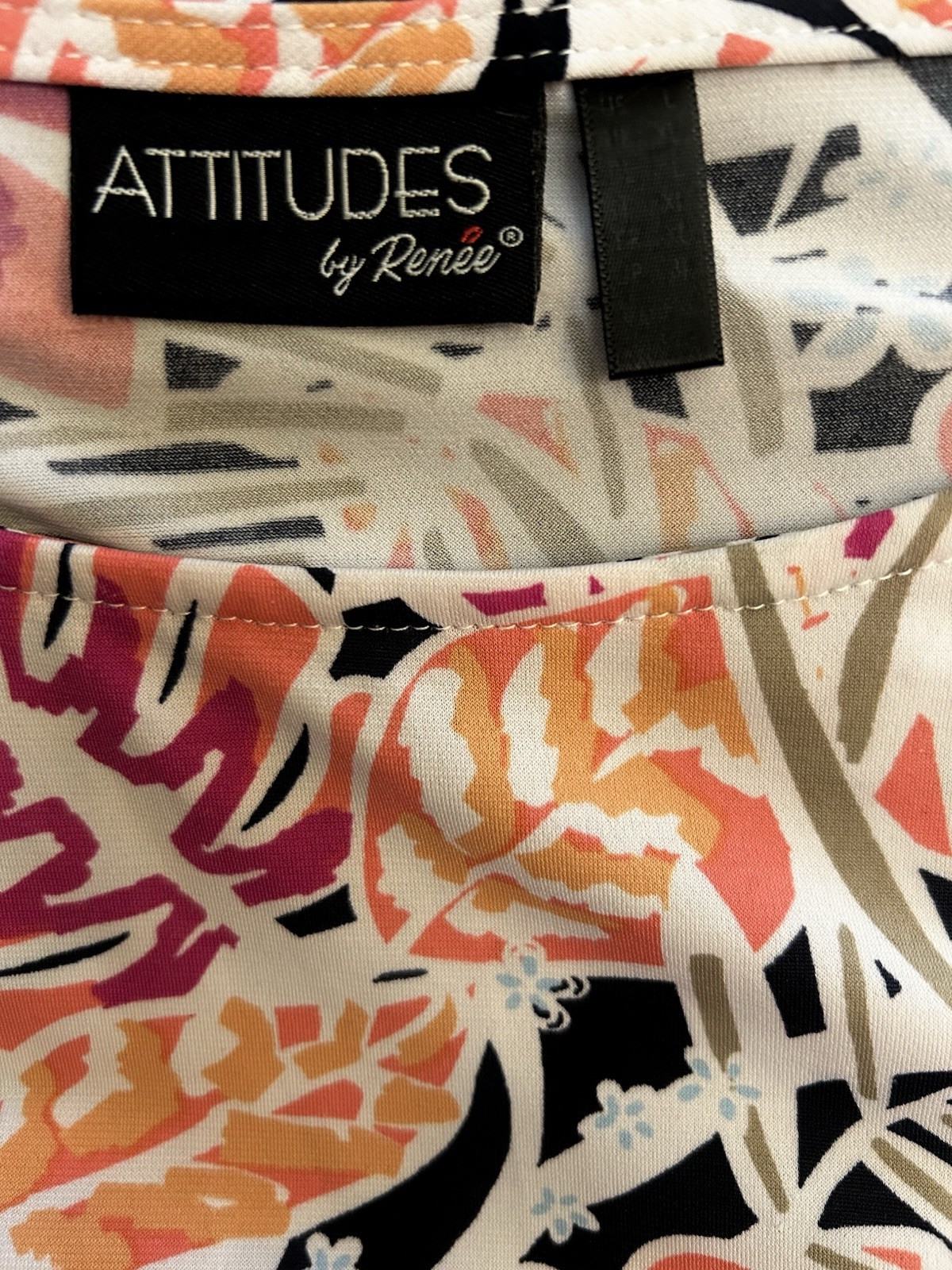 Attitudes by Renee Top L Stretch Knit Leafy Floral Sharkbite Tunic Shirt Blouse