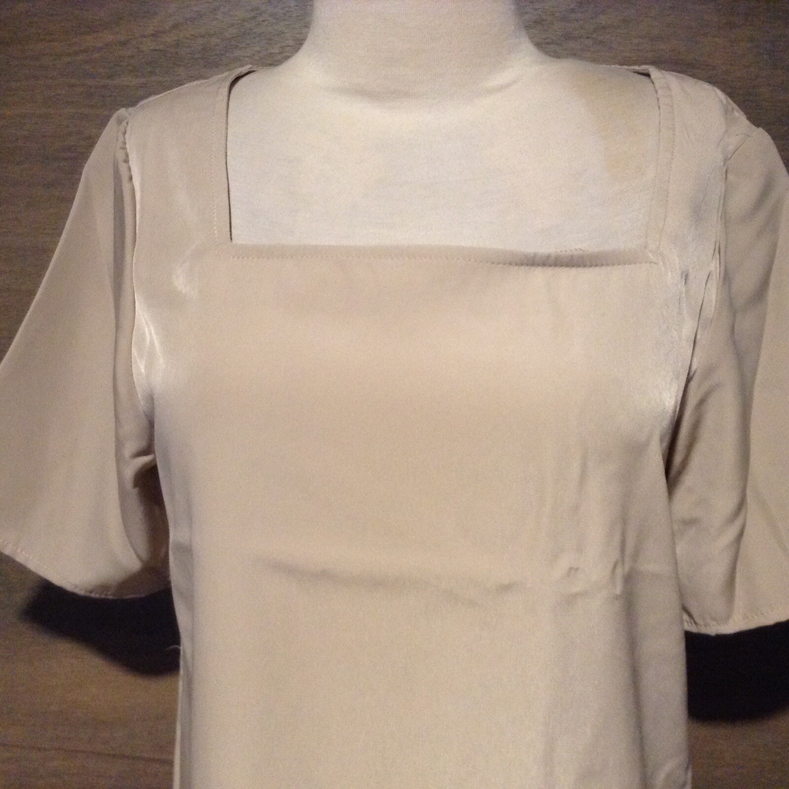 BEDFORD FAIR NEW SQUARE NECK SHINEY BLOUSE SHORT SLV BLACK BLUE OR TAN PS PM