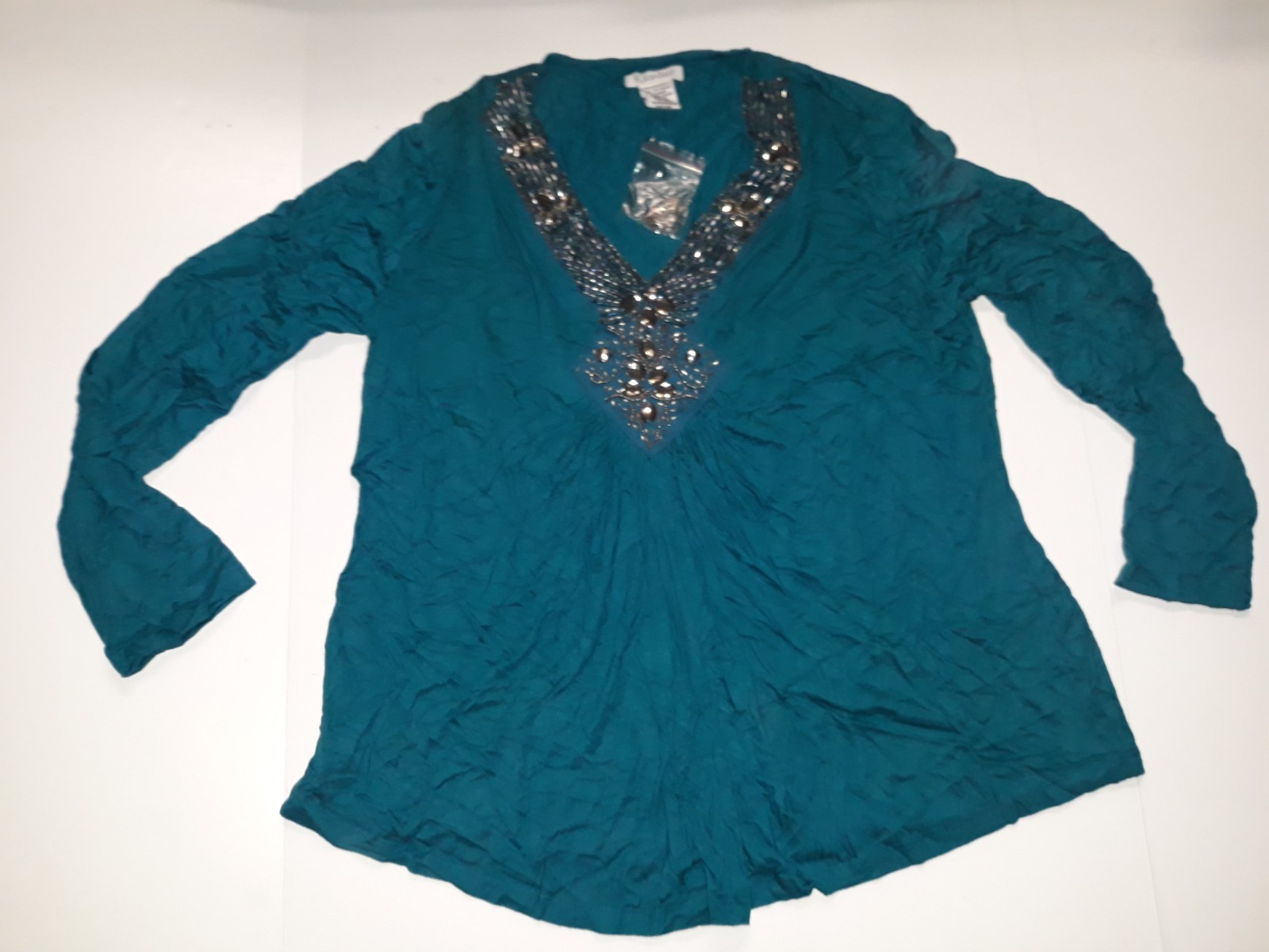 K. Jordan Women’s Top / Blouse Green Long Sleeve Jeweled Neck 1X NEW