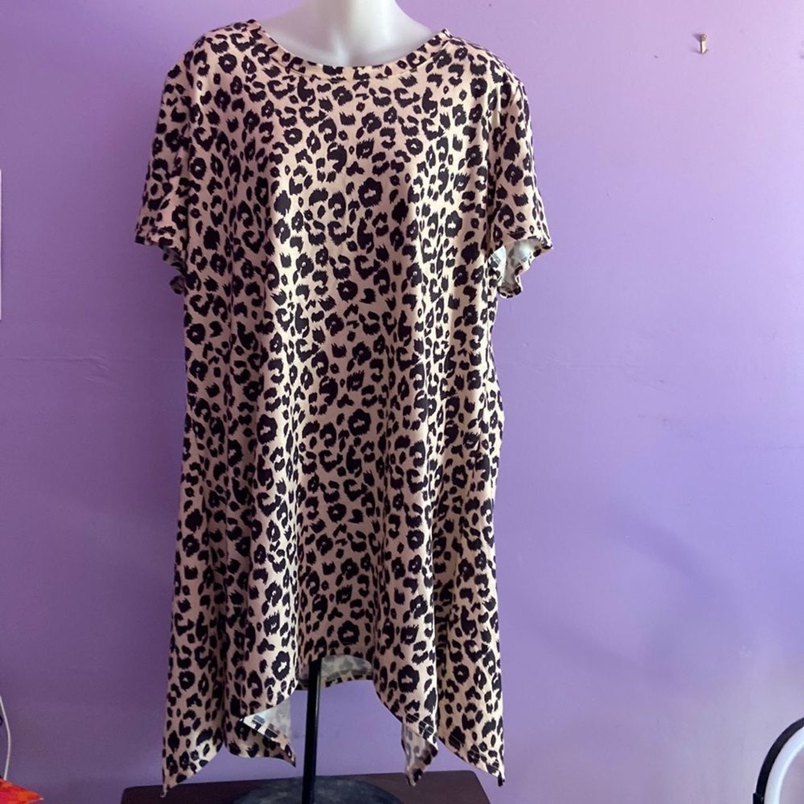 Mirol Women’s Cheetah Print Blouse Short Sleeve Top Size XXL Animal Print