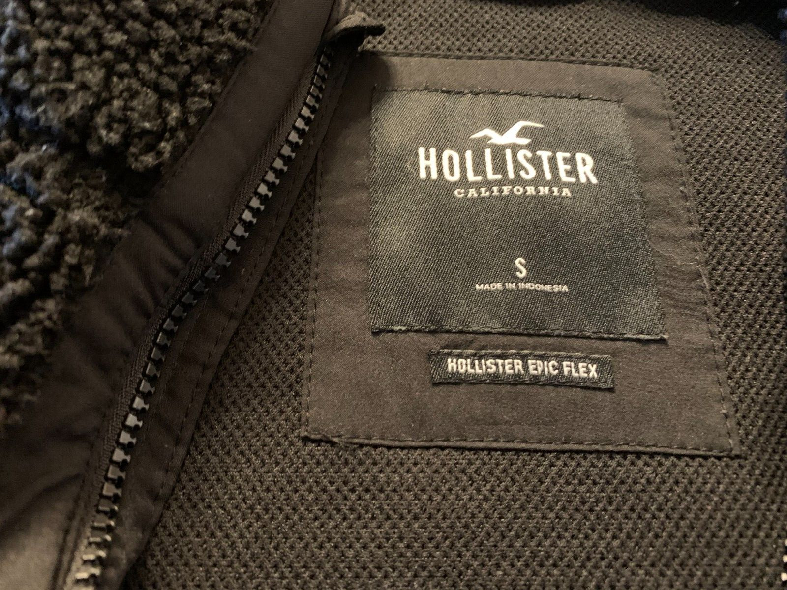 Hollister Size S Full Zip Comfy Jacket with free domestic shipping