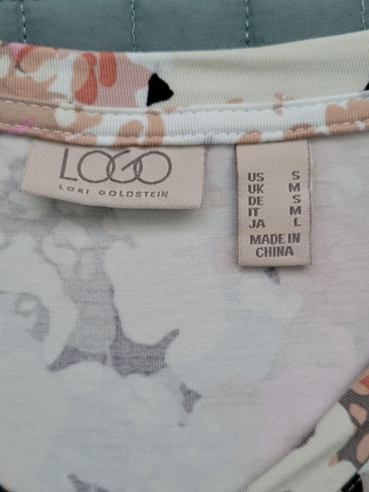 LOGO Lori Goldstein Top Abstract White Black Gray Pink Pockets 3/4 Sleeves Small