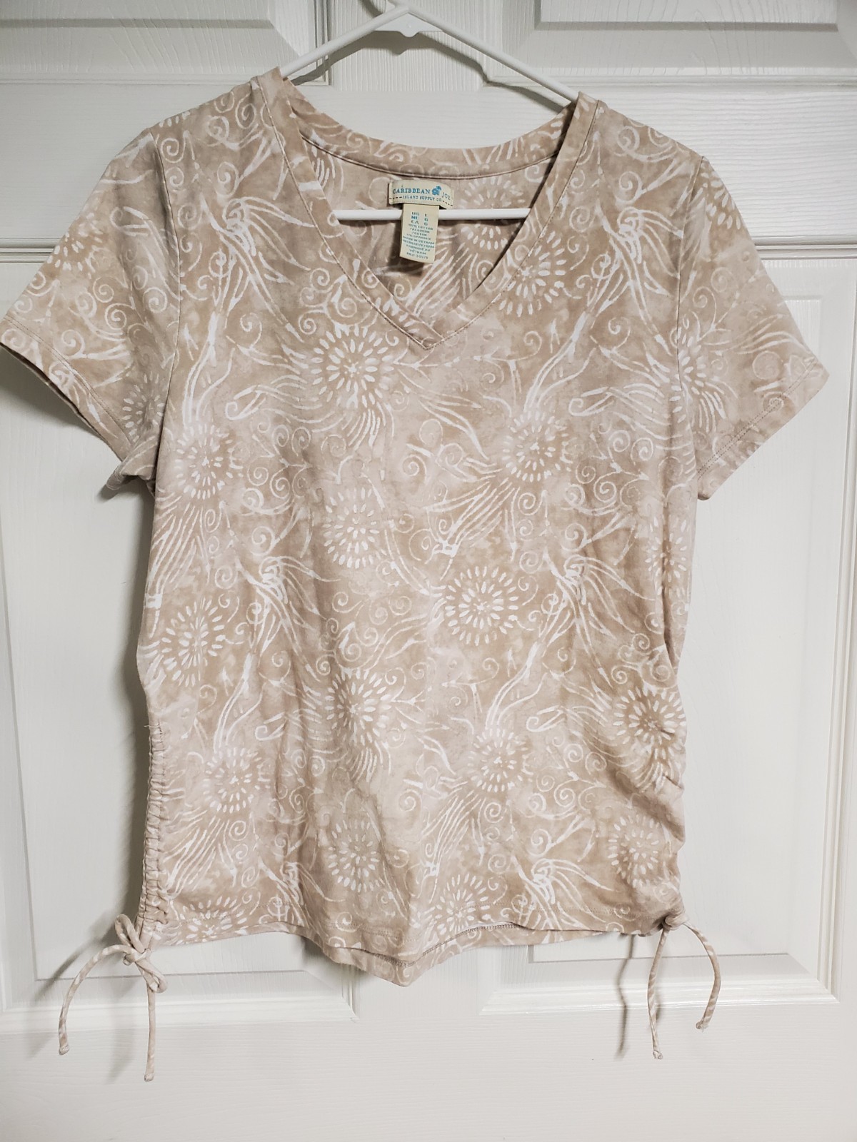 Caribbean Joe Ladies Large Short Sleeve Pullover With Drawstring Sides V Neck