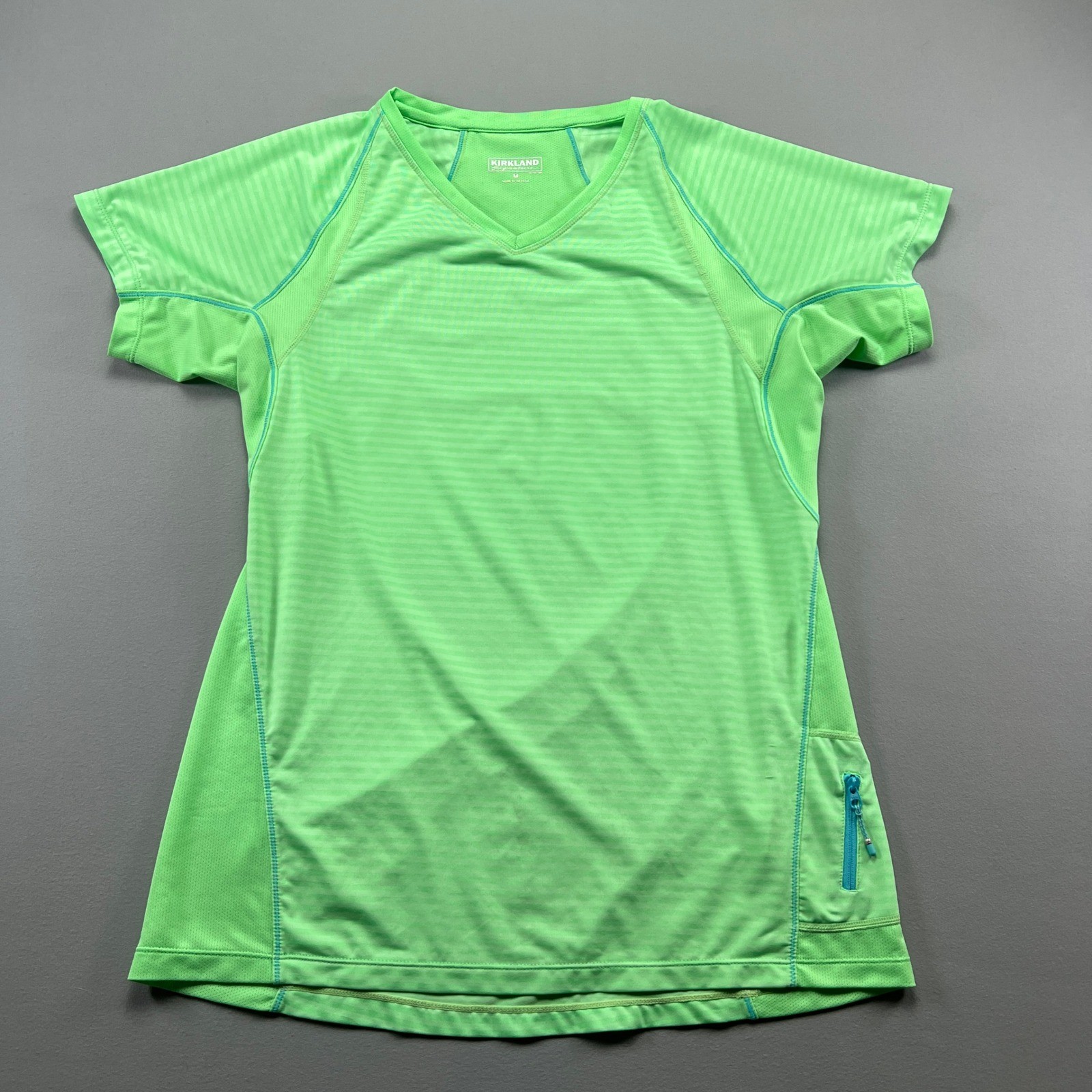 Kirkland Signature Active T Shirt Womens Medium Green Striped Moisture Wicking