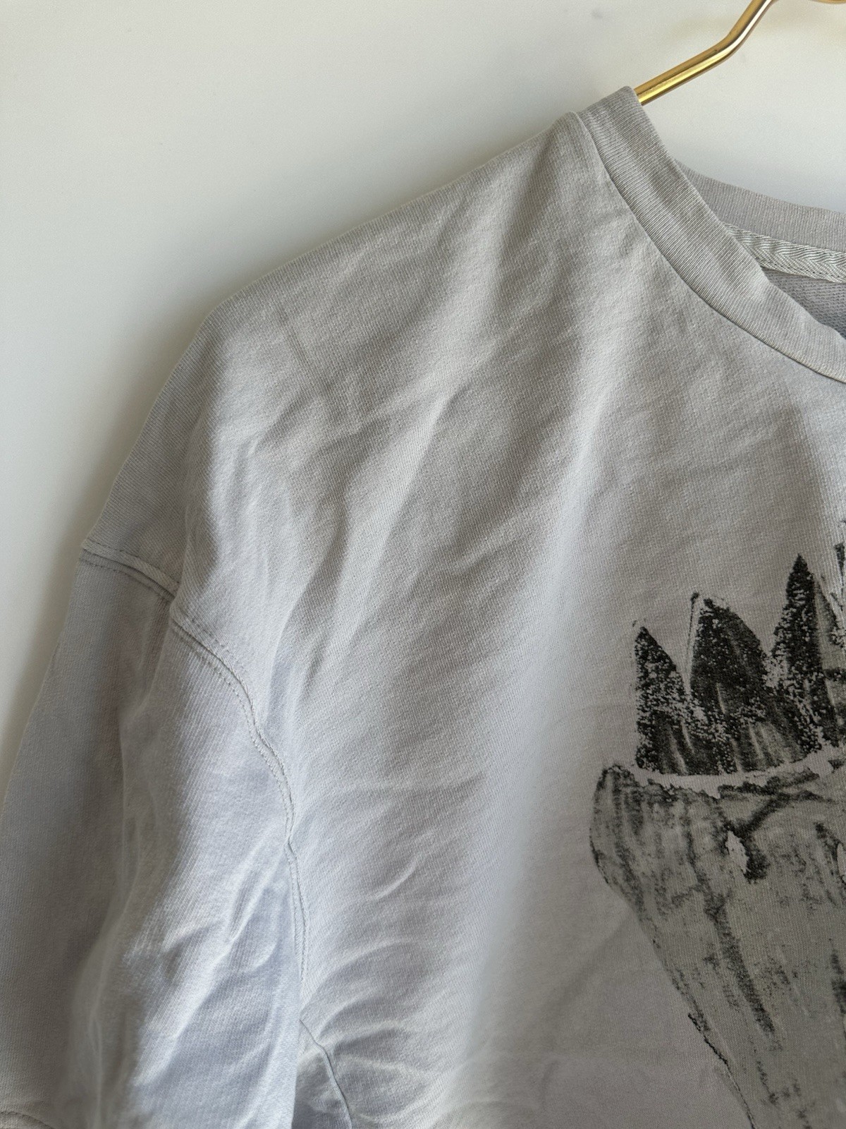 JNBY Senso Unico Cropped Short Sleeve Shirt Top Graphic Print Light Gray Small