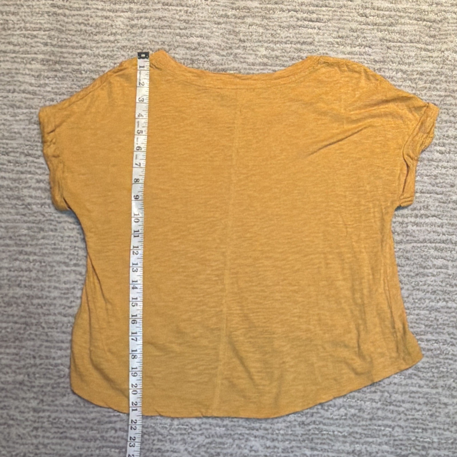 Hippie Rose Women’s S Yellow Solid Scoop Neck Cap Sleeve Pocket Cotton Tee